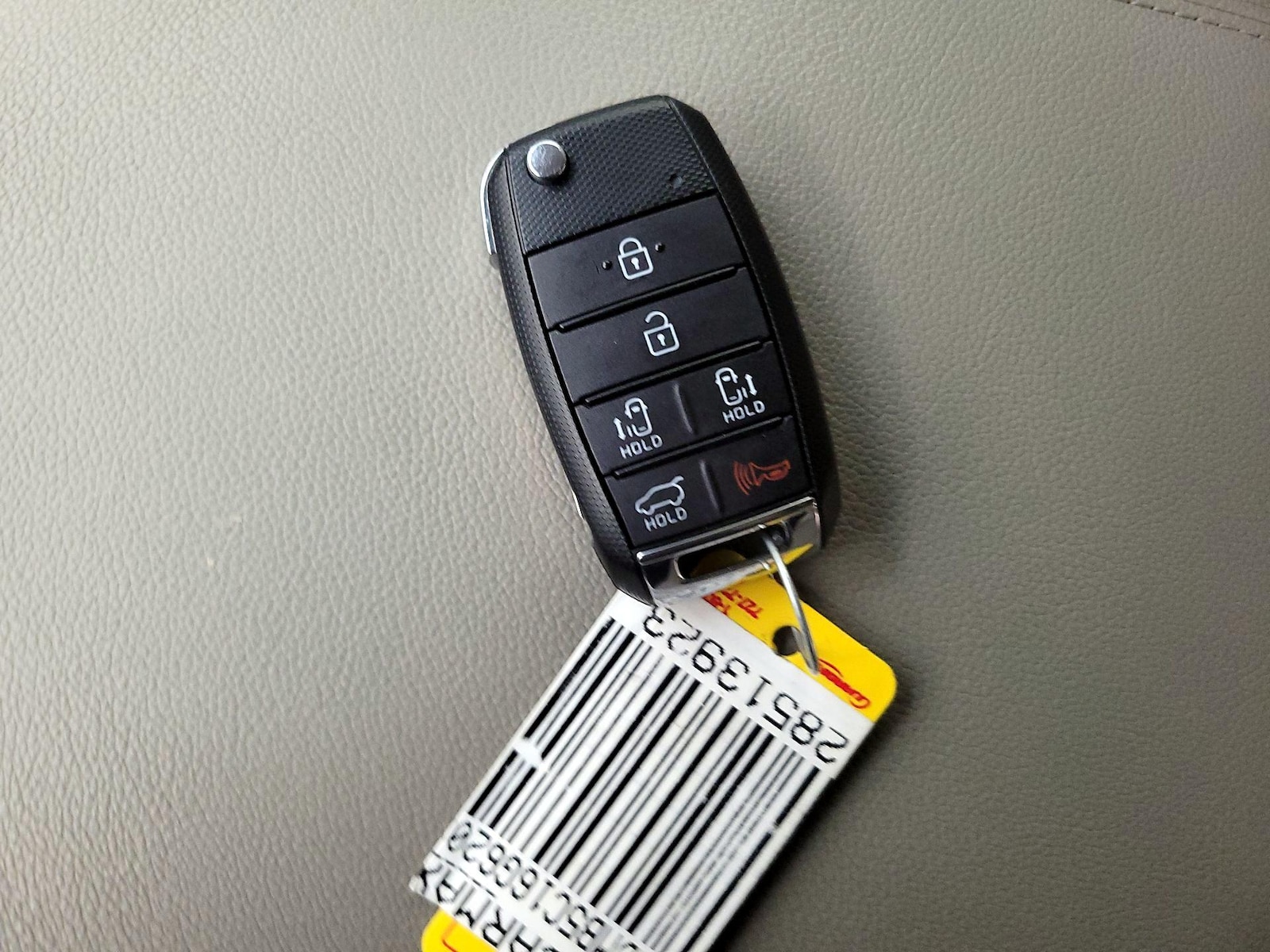 2016 Kia Sedona LX - Photo 25