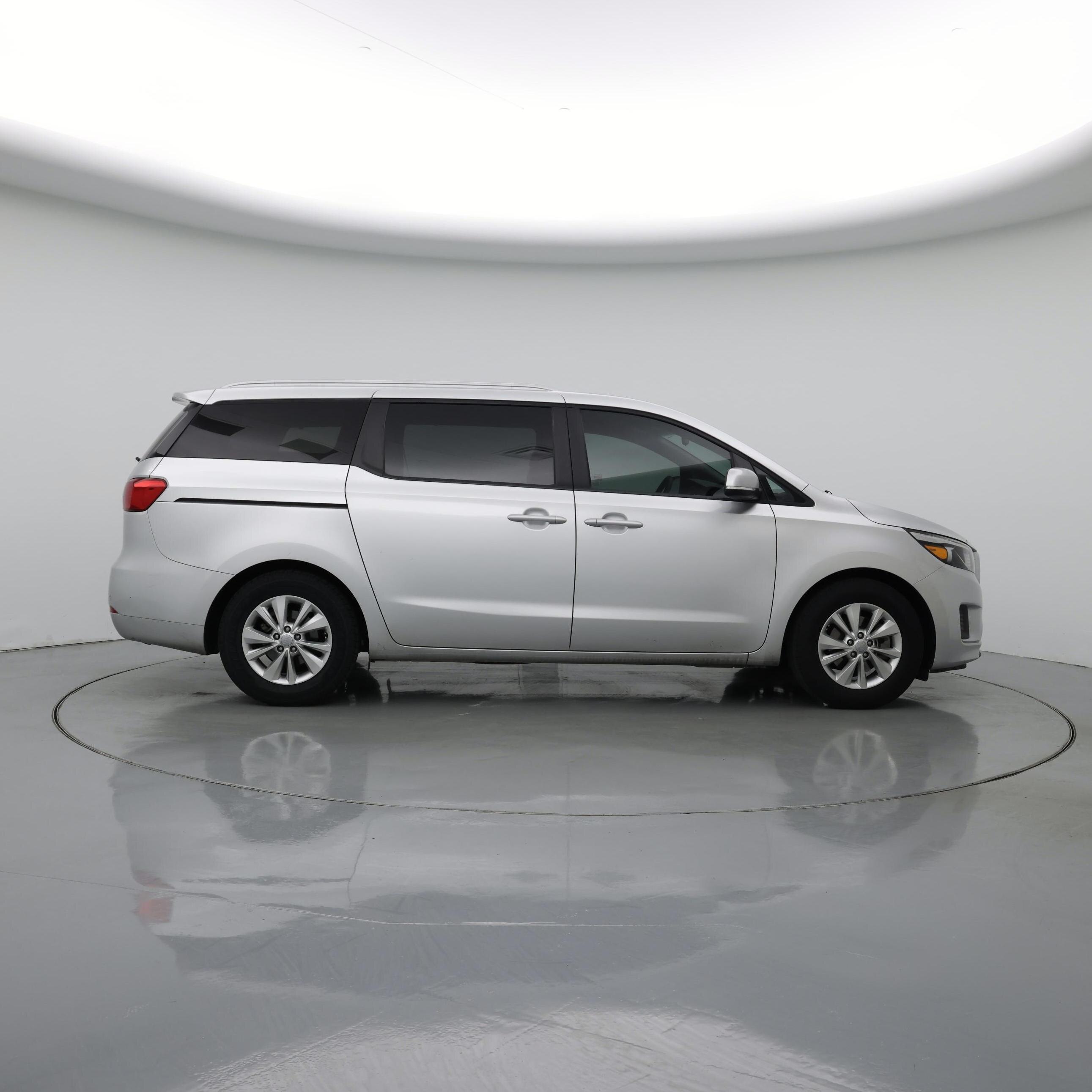 Thumbnail: 2016 Kia Sedona - 7