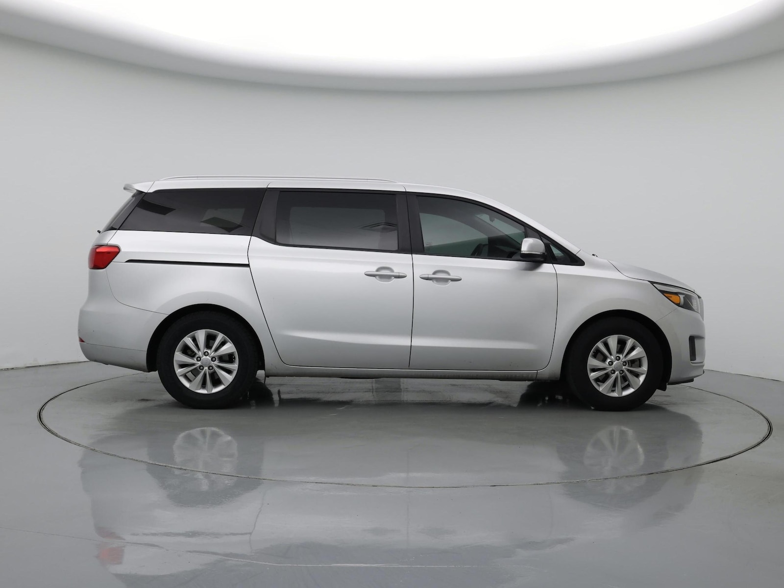 2016 Kia Sedona LX - Photo 8