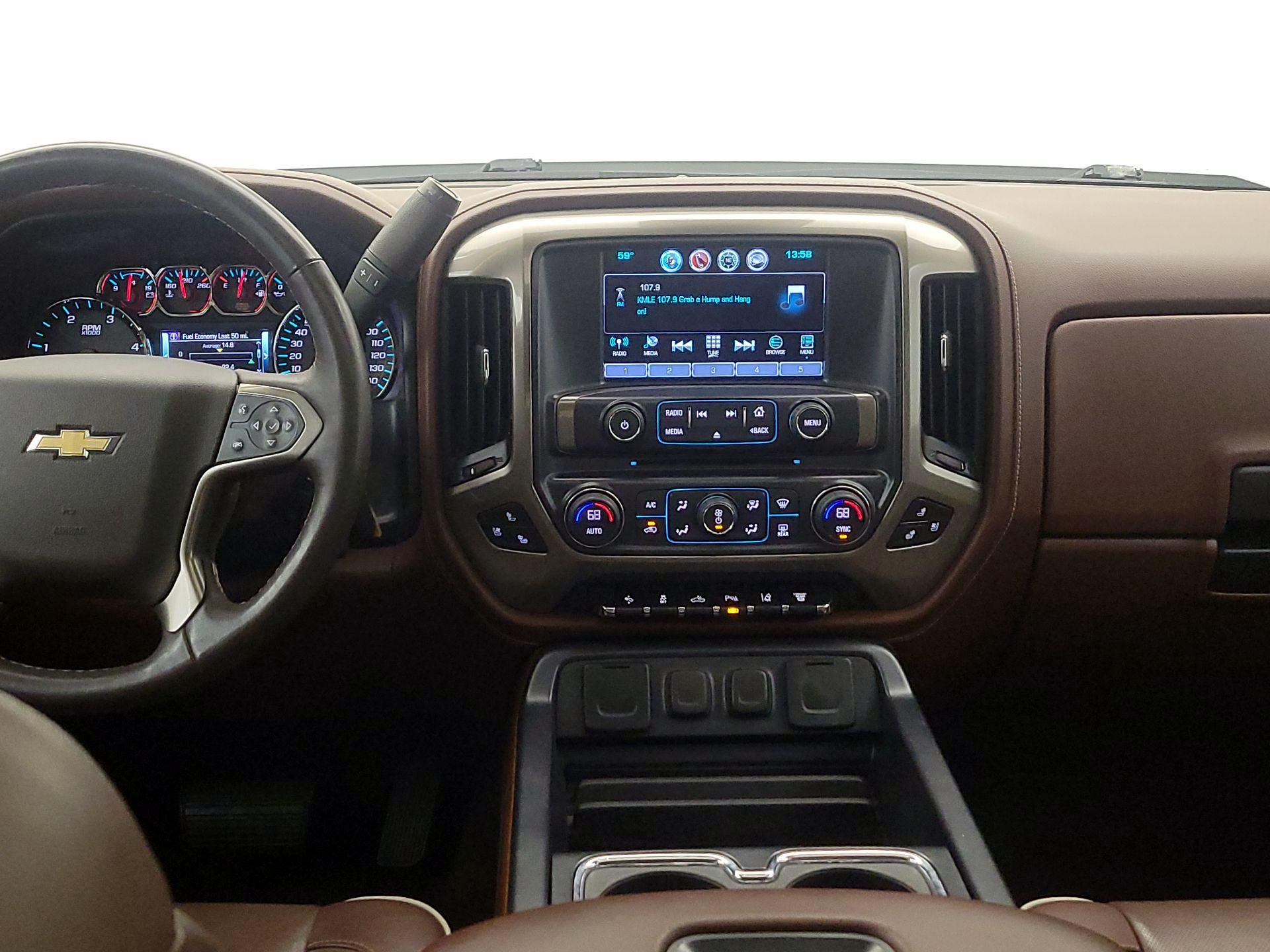 Thumbnail: 2017 Chevrolet Silverado 2500 - 9