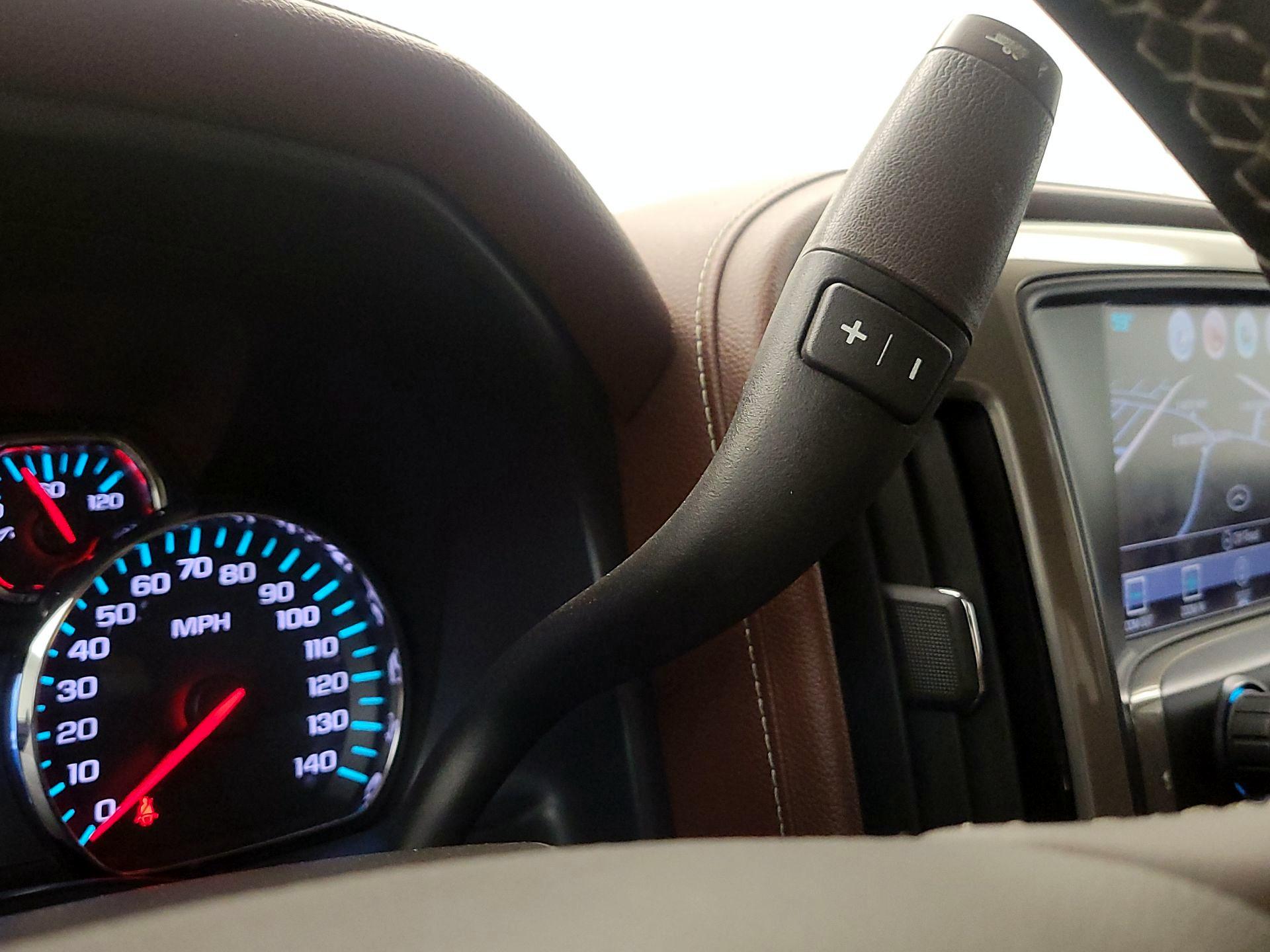 Thumbnail: 2017 Chevrolet Silverado 2500 - 17