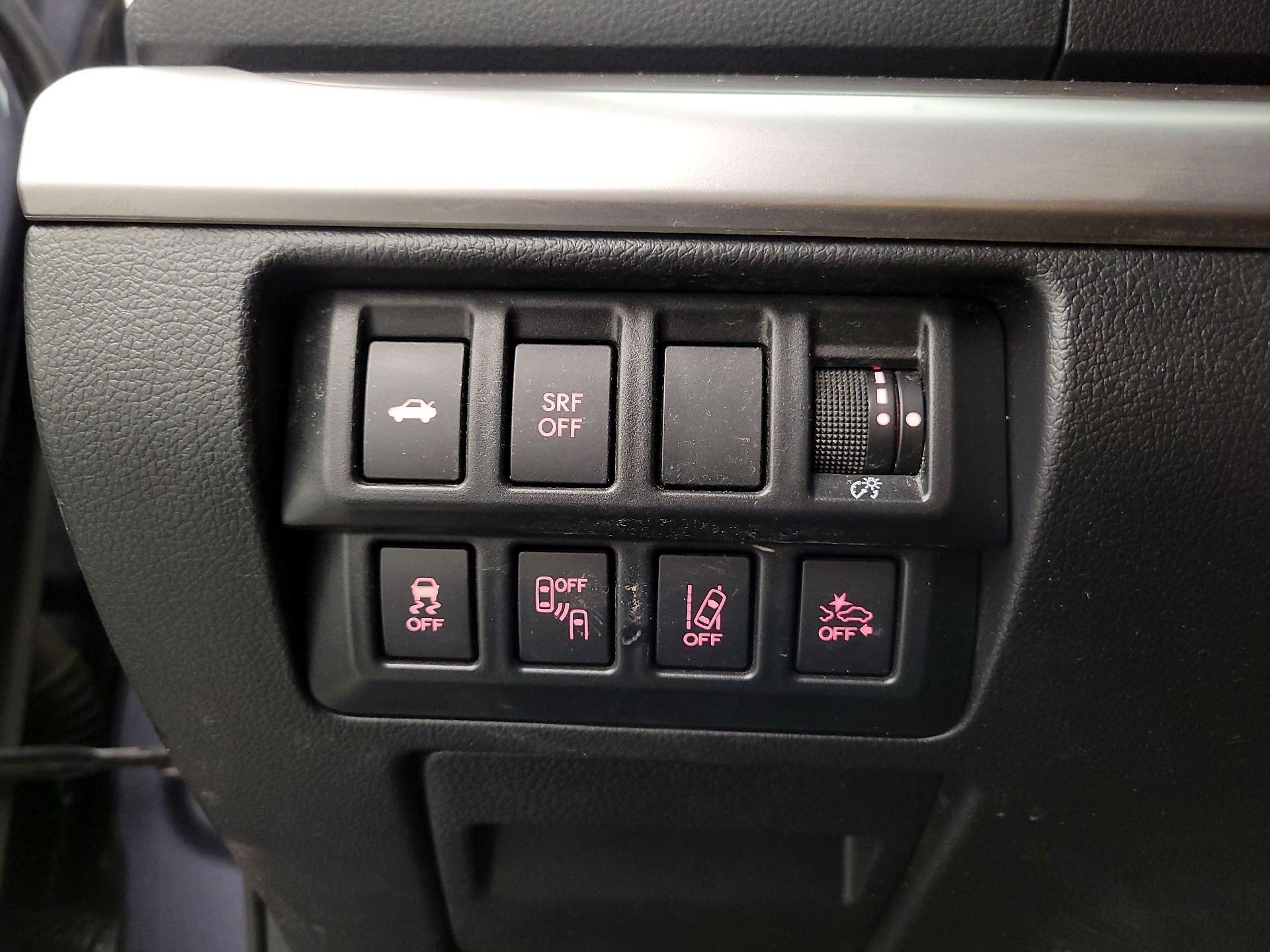 Thumbnail: 2017 Subaru Legacy - 13