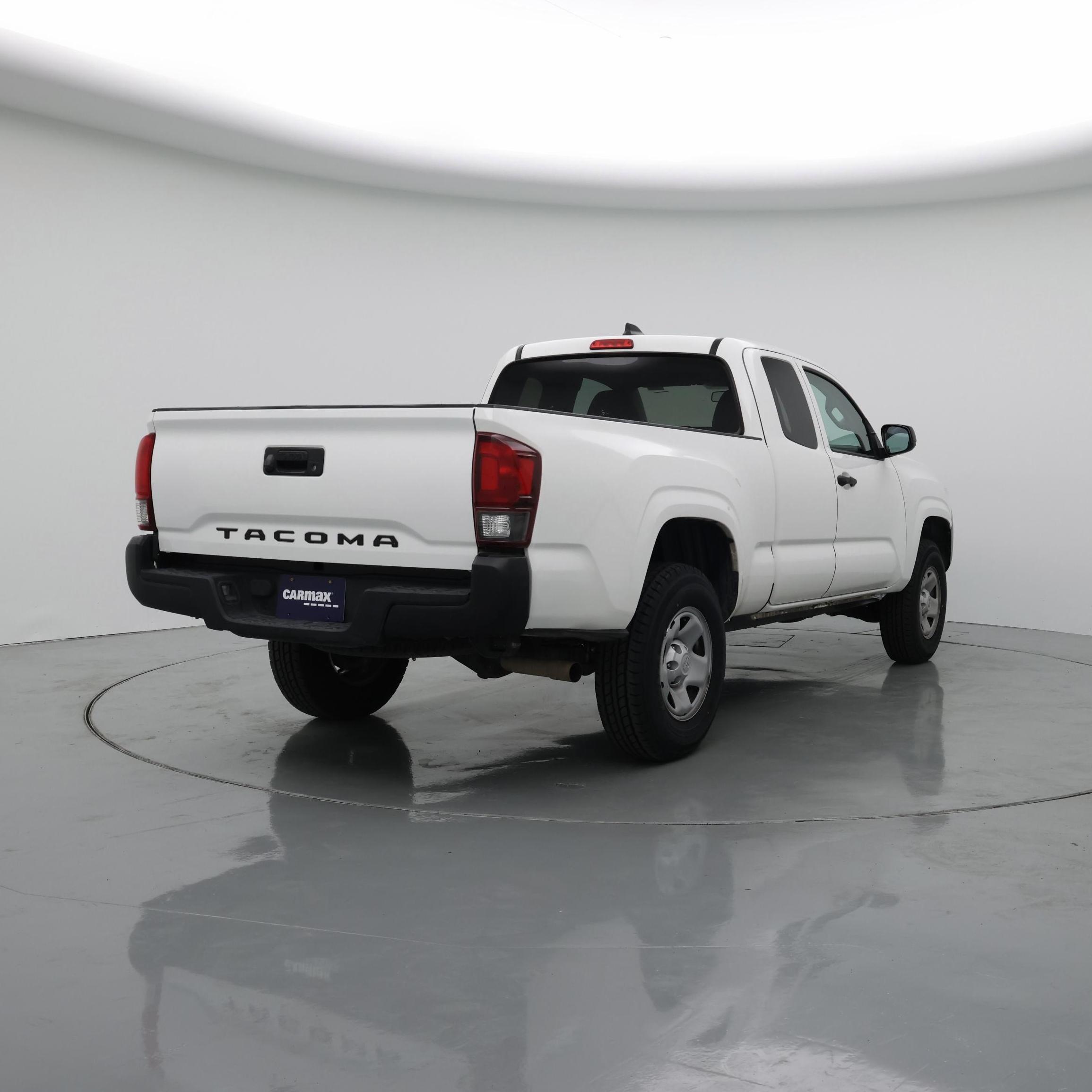 Thumbnail: 2022 Toyota Tacoma - 8