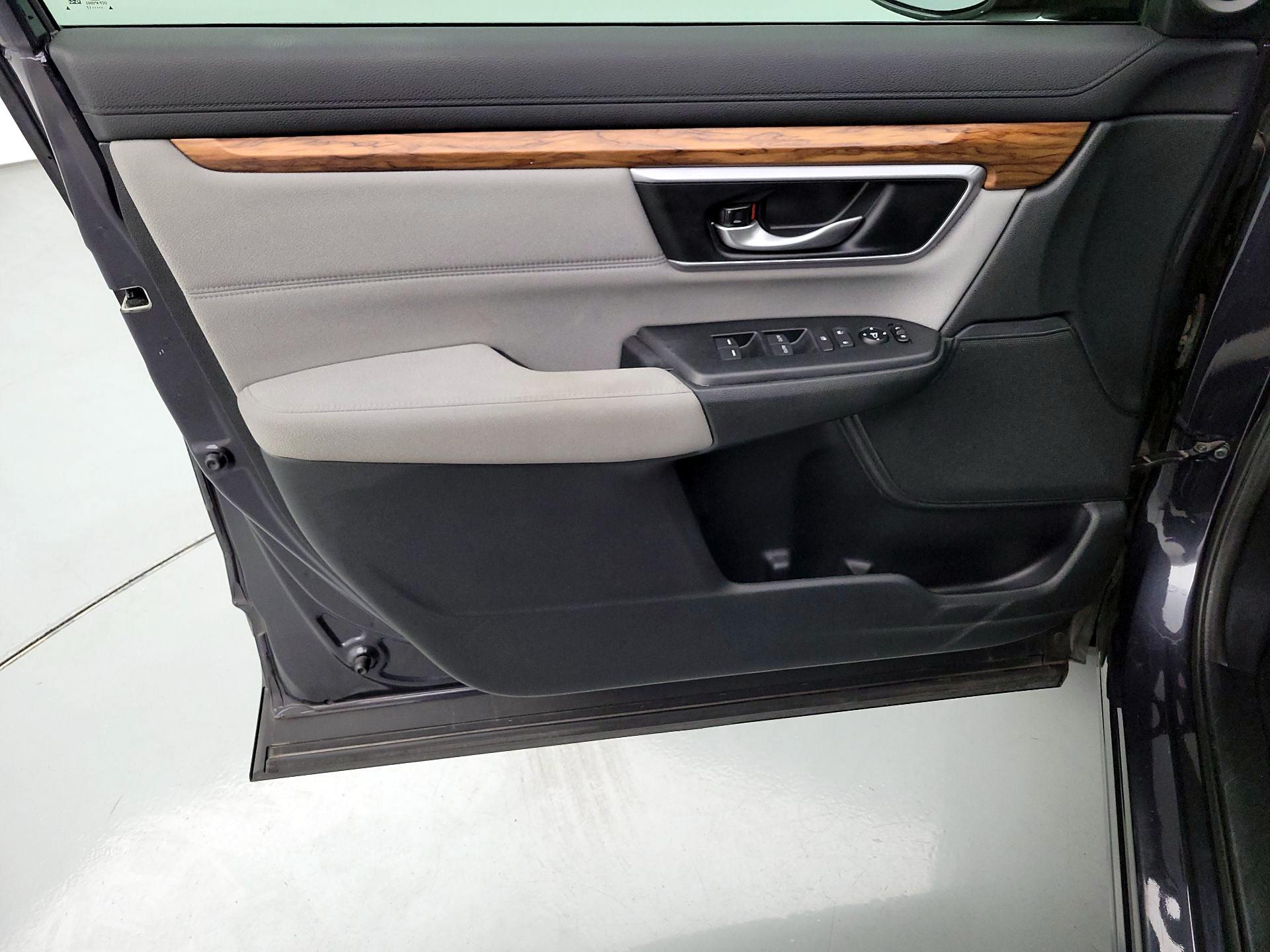 Thumbnail: 2017 Honda CR-V - 12