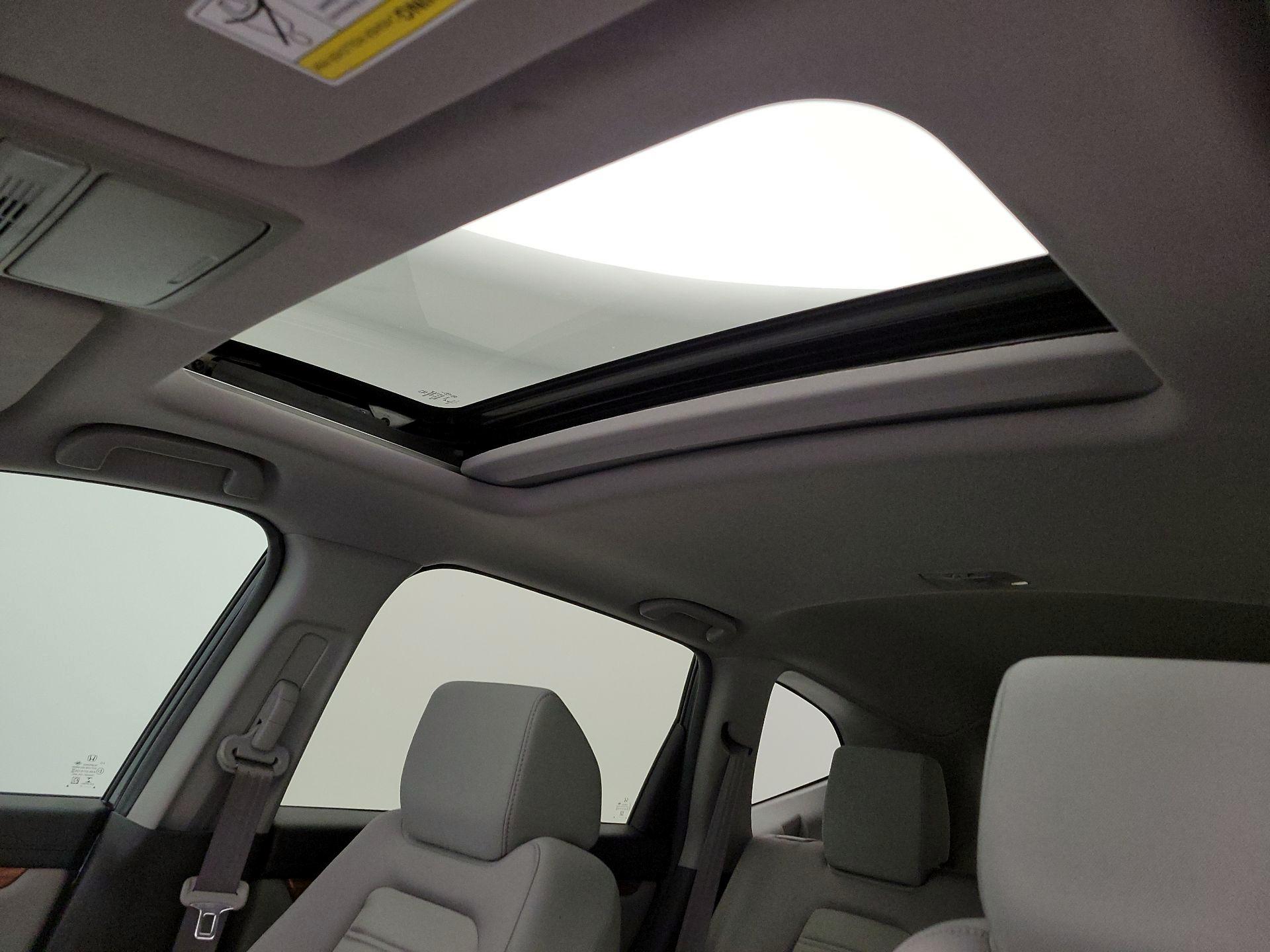 Thumbnail: 2017 Honda CR-V - 19