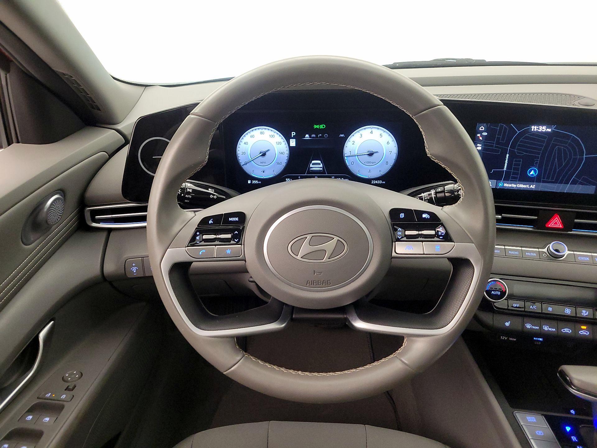 Thumbnail: 2025 Hyundai Elantra - 10