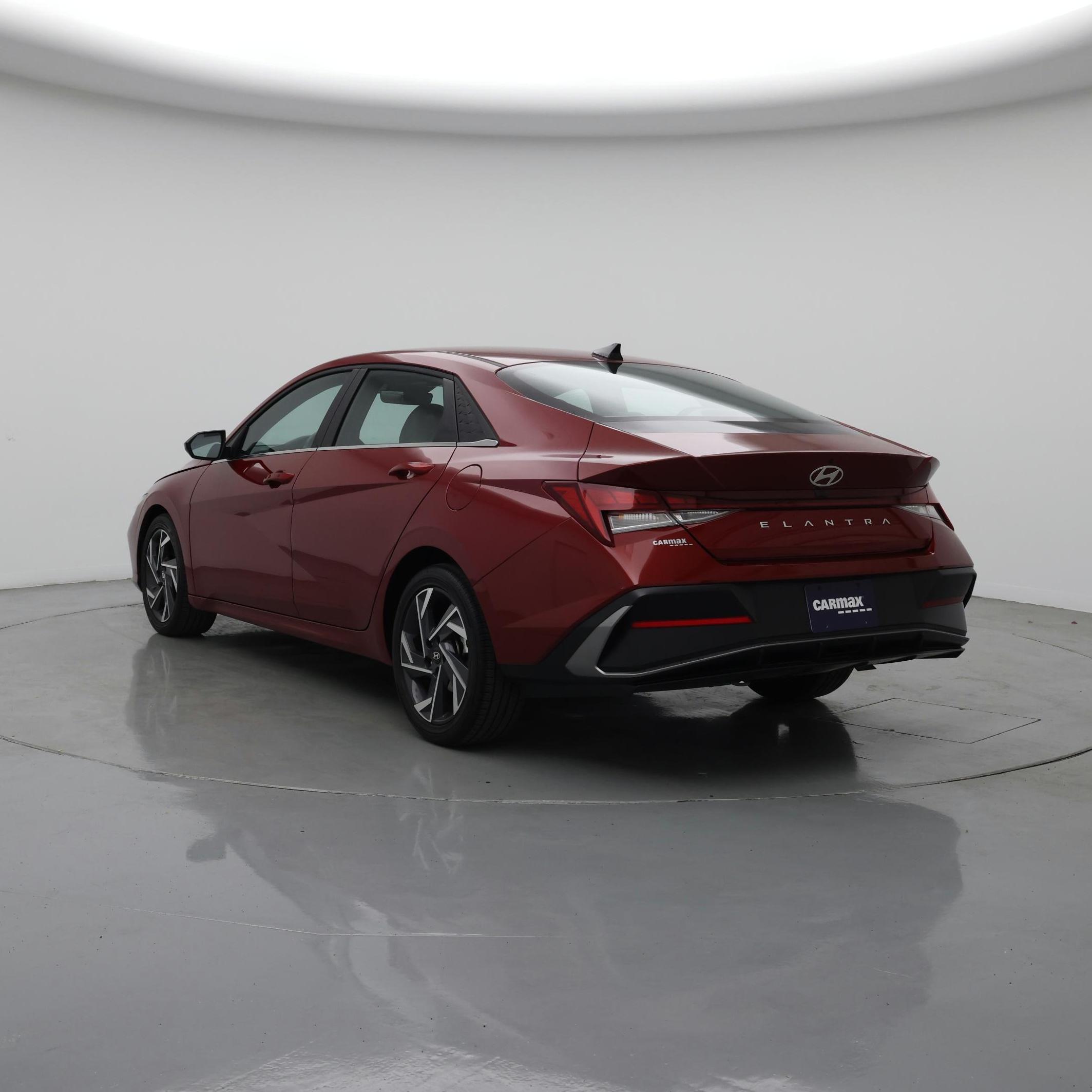 Thumbnail: 2025 Hyundai Elantra - 2