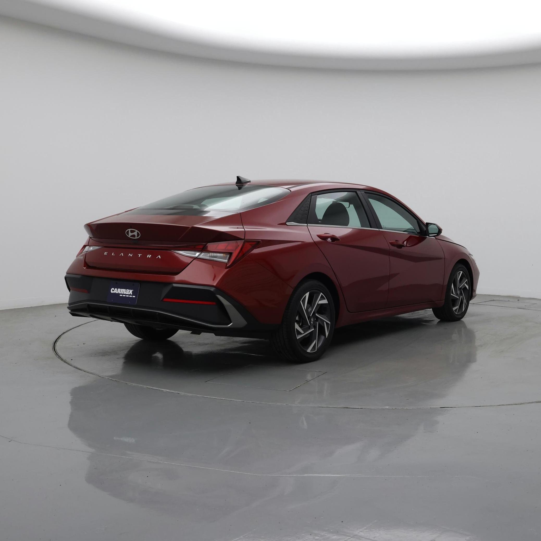 Thumbnail: 2025 Hyundai Elantra - 8