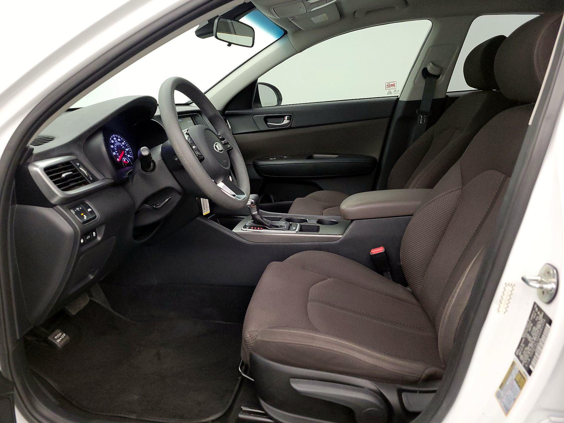 Thumbnail: 2019 Kia Optima - 9