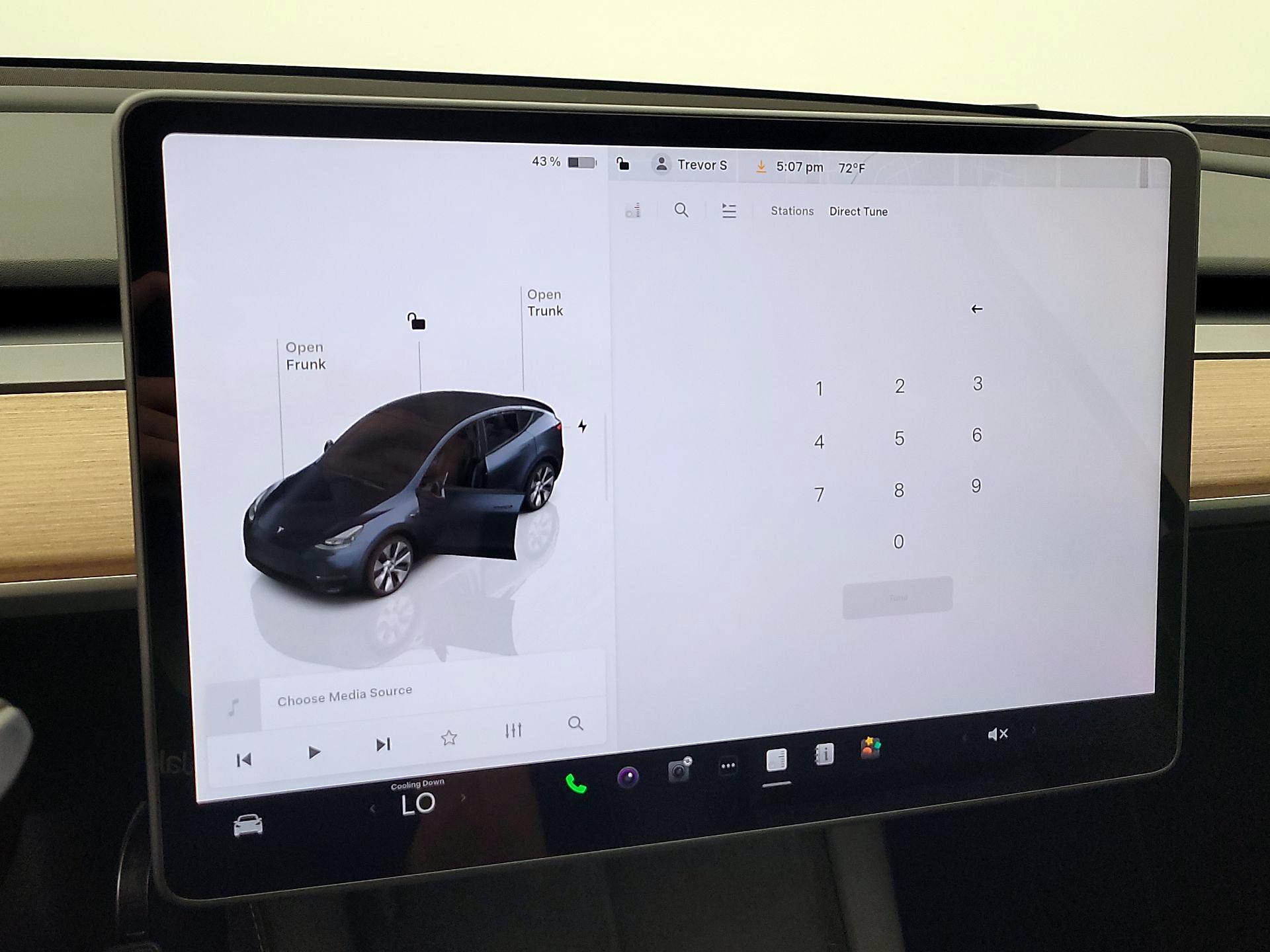 Thumbnail: 2024 Tesla Model Y - 15