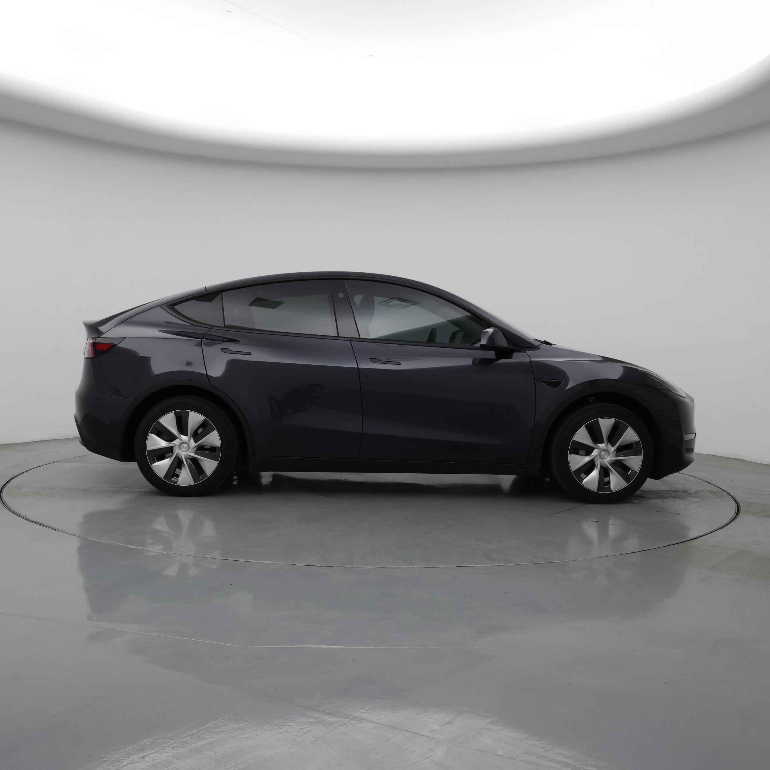 Thumbnail: 2024 Tesla Model Y - 7