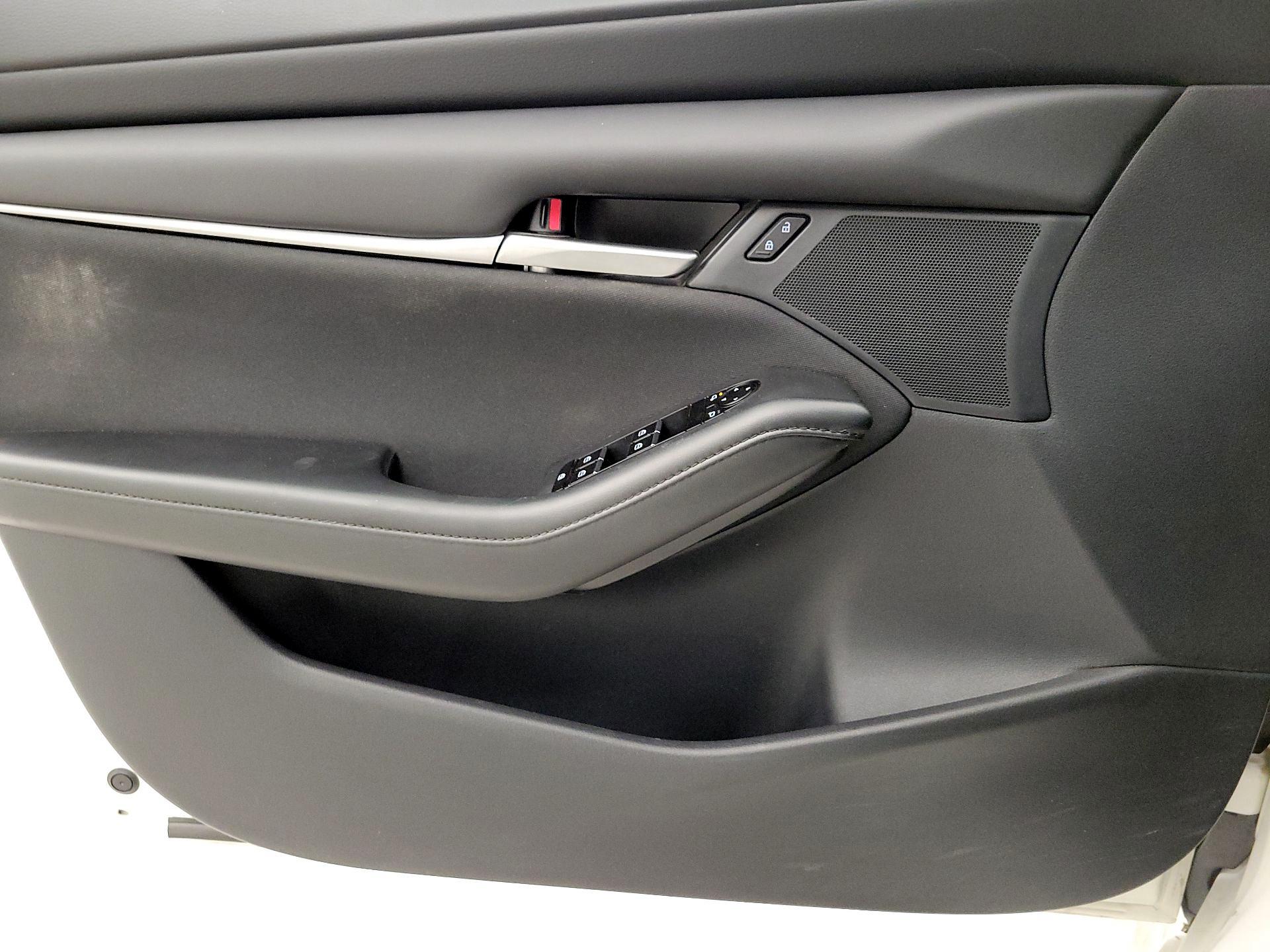 Thumbnail: 2024 Mazda Mazda3 - 12