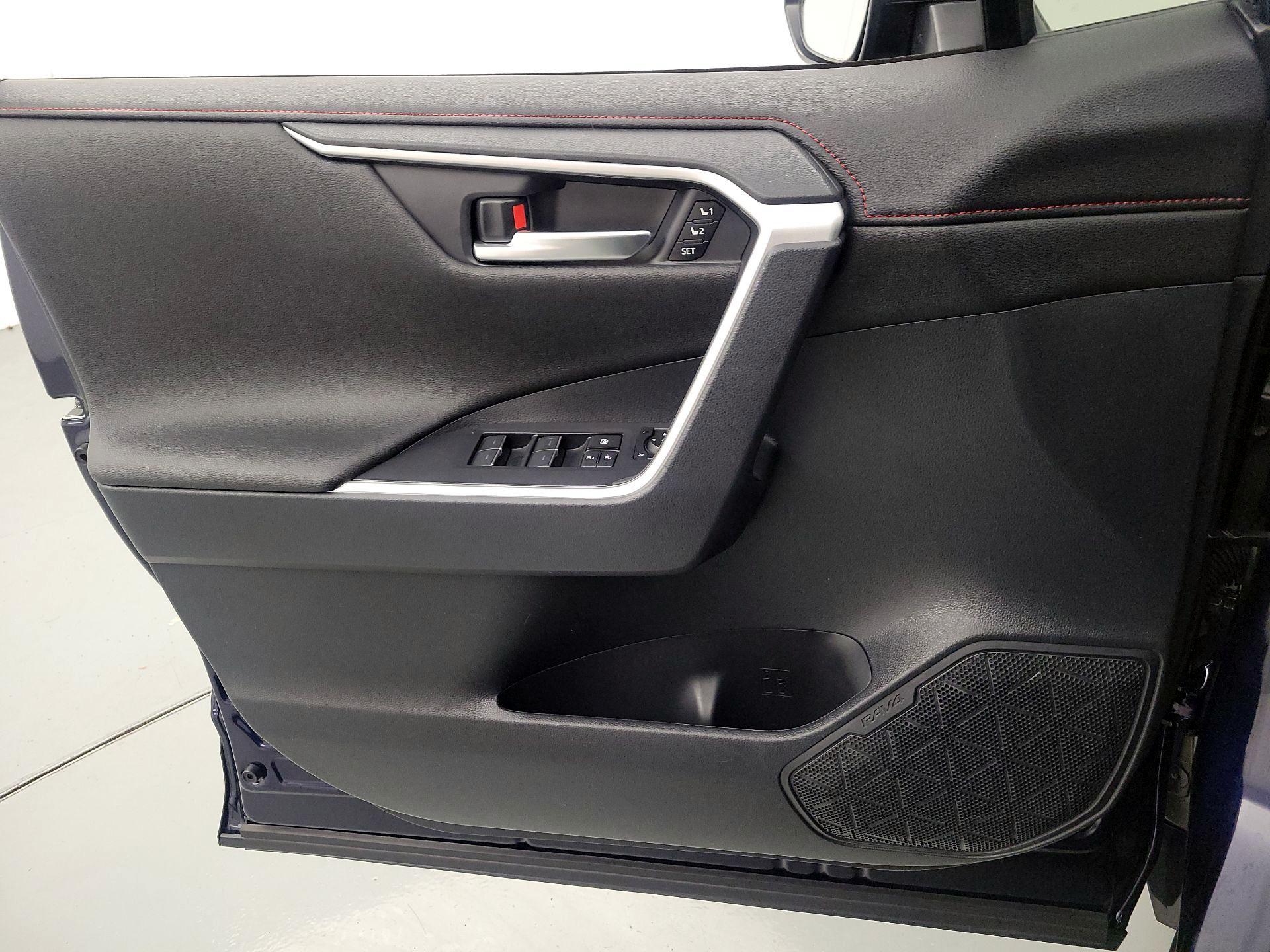 Thumbnail: 2024 Toyota RAV4 - 12