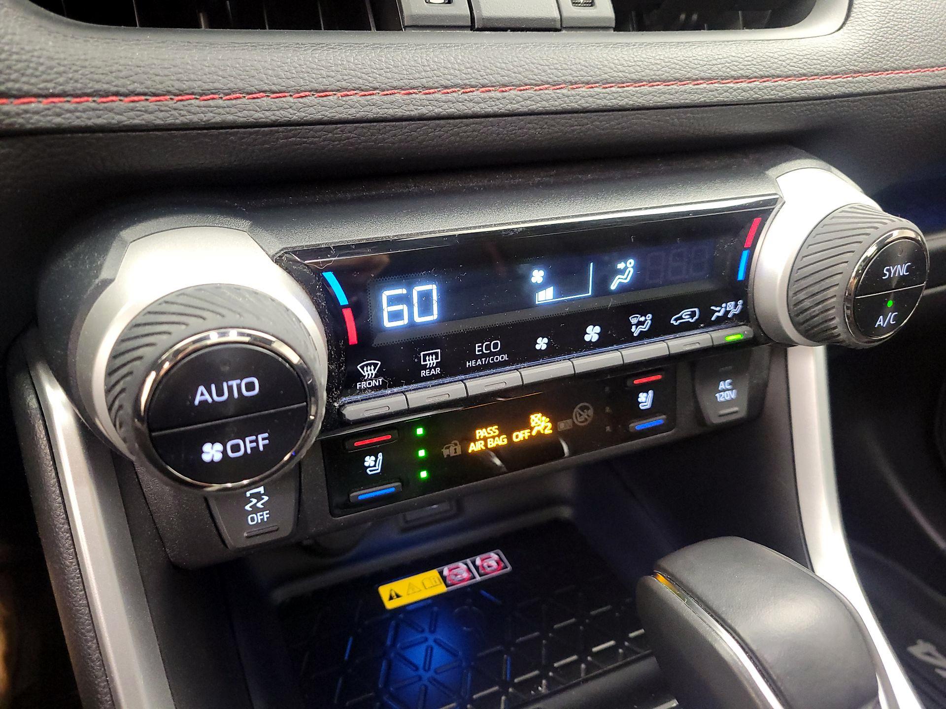 Thumbnail: 2024 Toyota RAV4 - 16