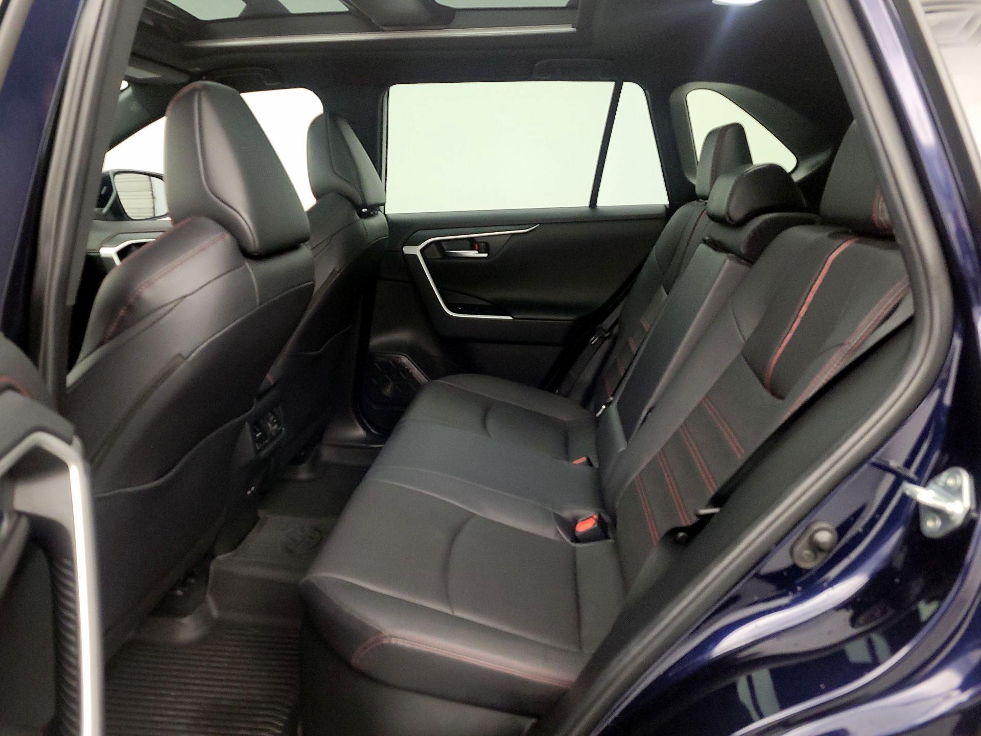 Thumbnail: 2024 Toyota RAV4 - 20