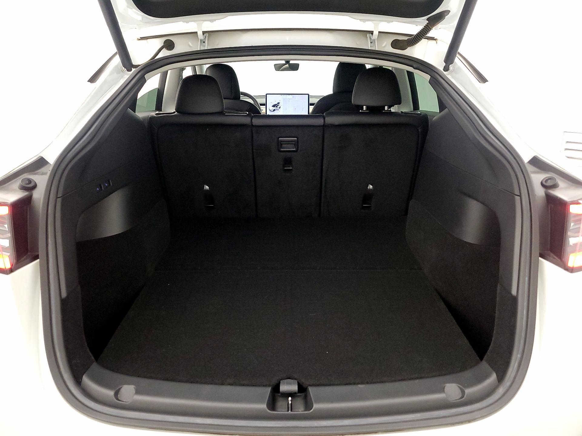 Thumbnail: 2022 Tesla Model Y - 20