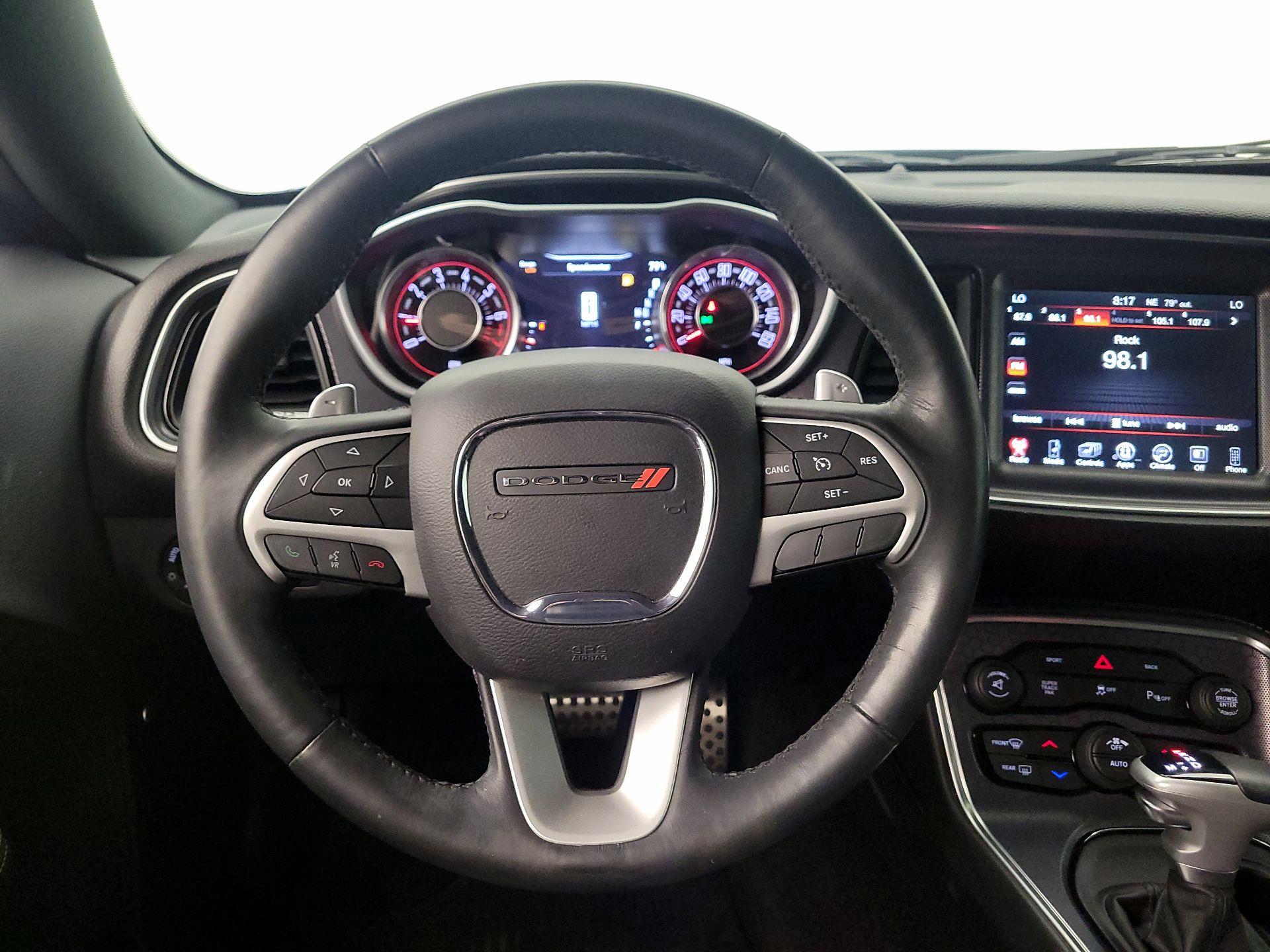 Thumbnail: 2015 Dodge Challenger - 10