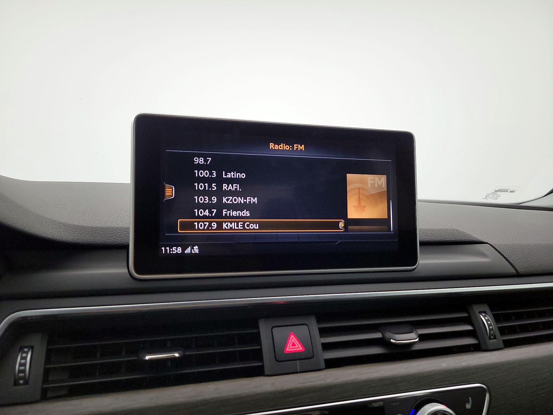 Thumbnail: 2019 Audi A4 - 16