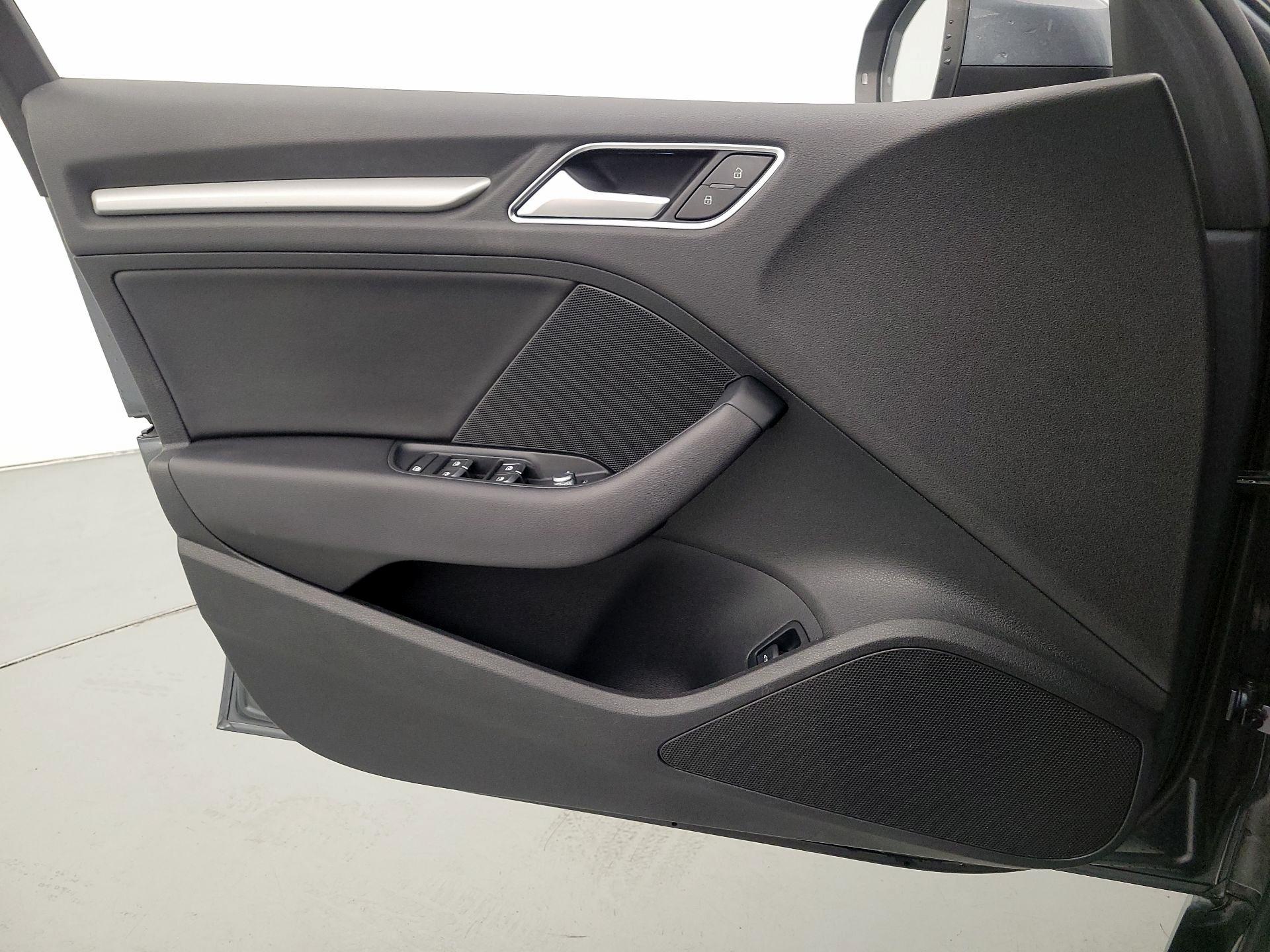 Thumbnail: 2018 Audi A3 - 12