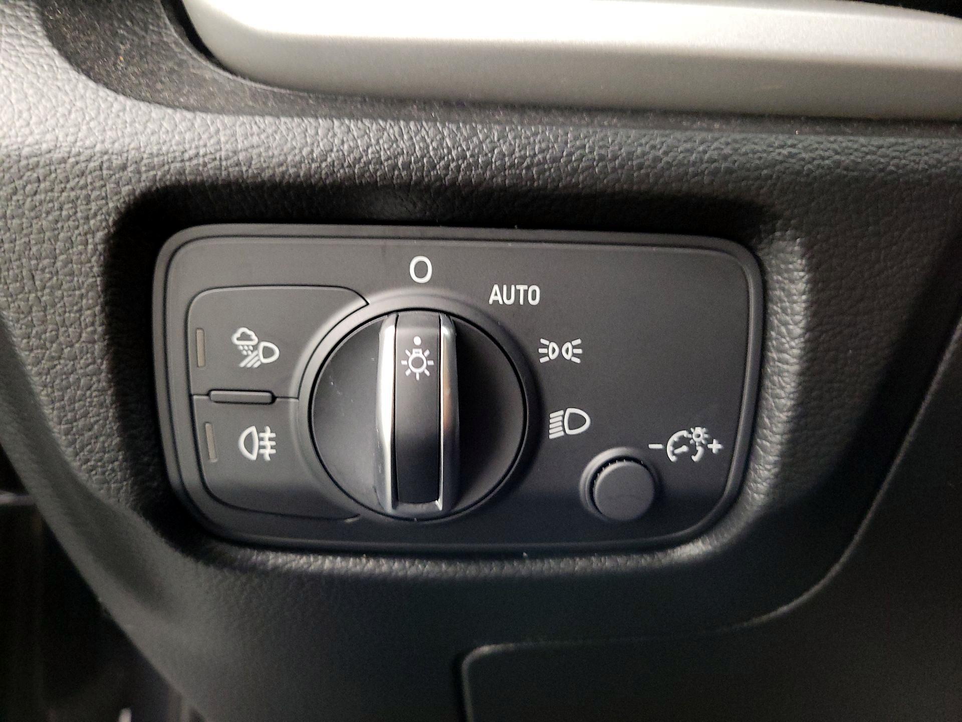 Thumbnail: 2018 Audi A3 - 13