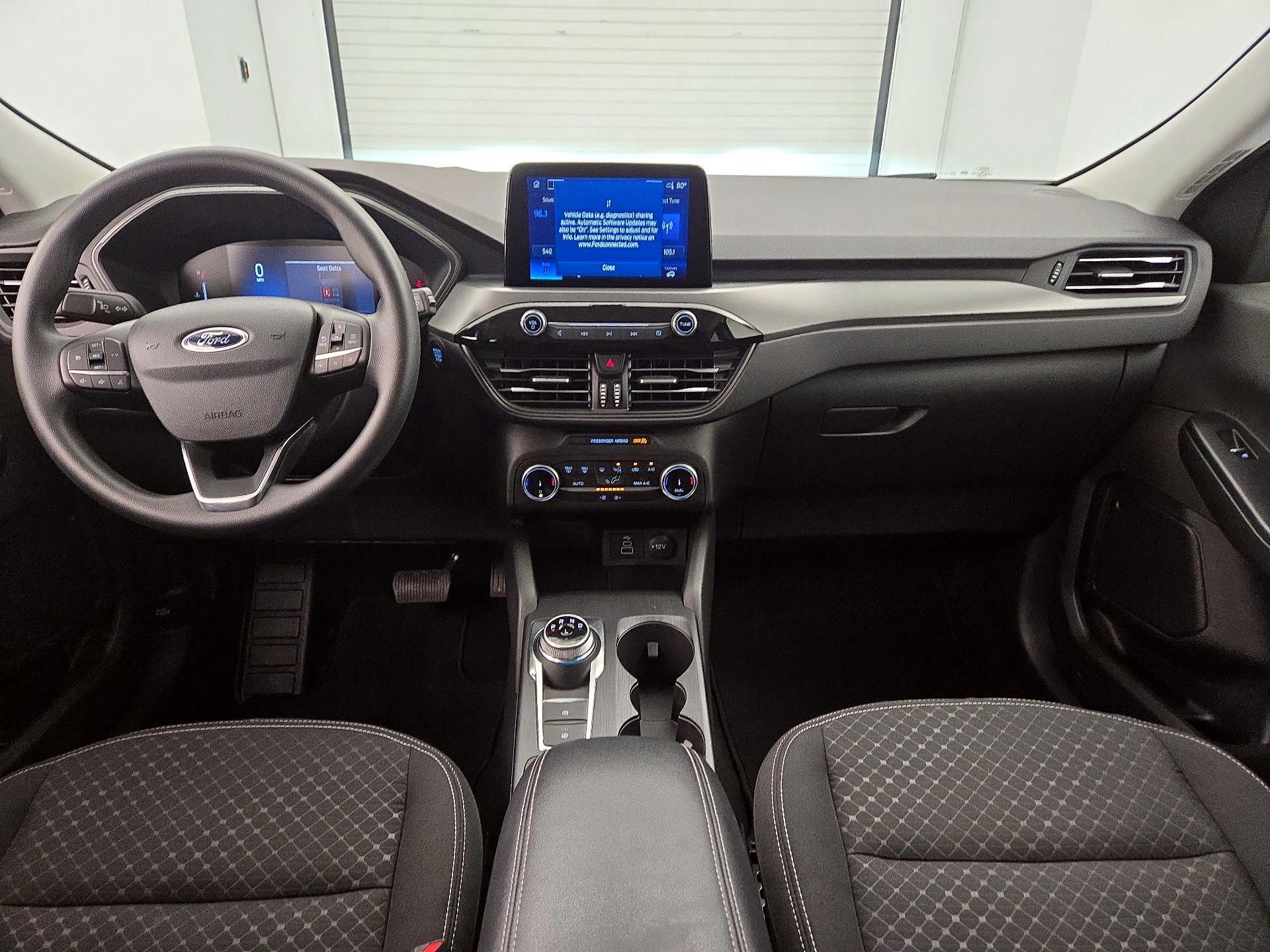 Thumbnail: 2025 Ford Escape - 9