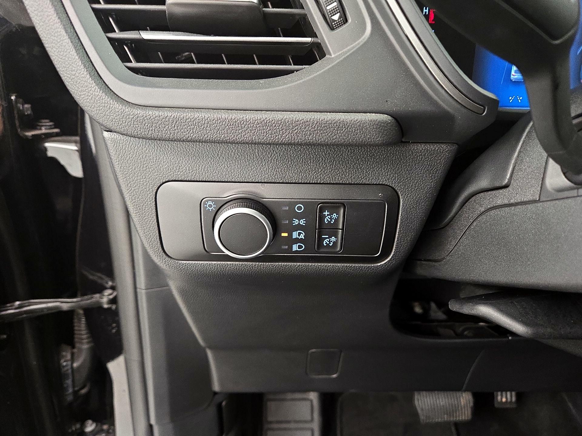 Thumbnail: 2025 Ford Escape - 13