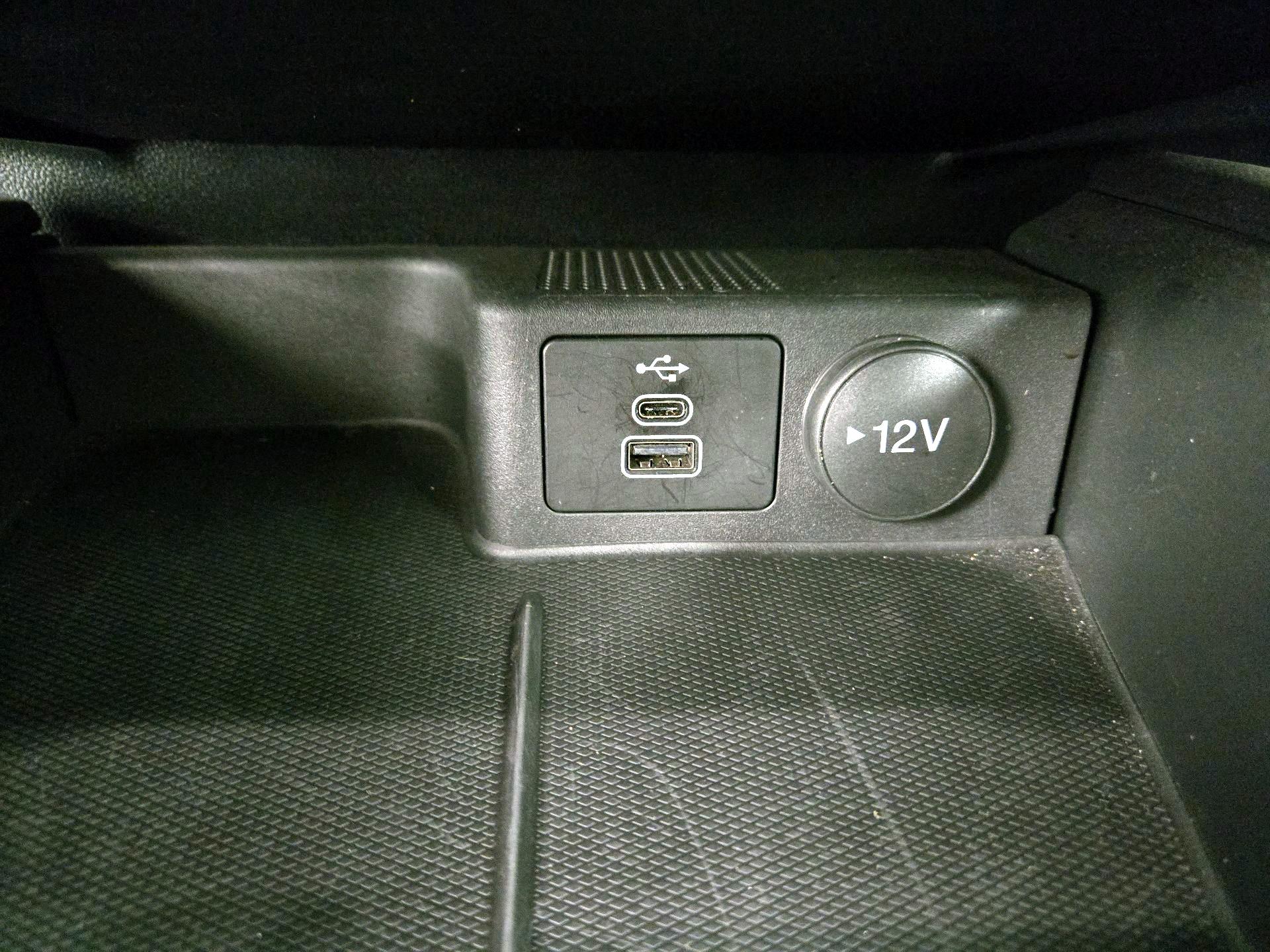 Thumbnail: 2025 Ford Escape - 18