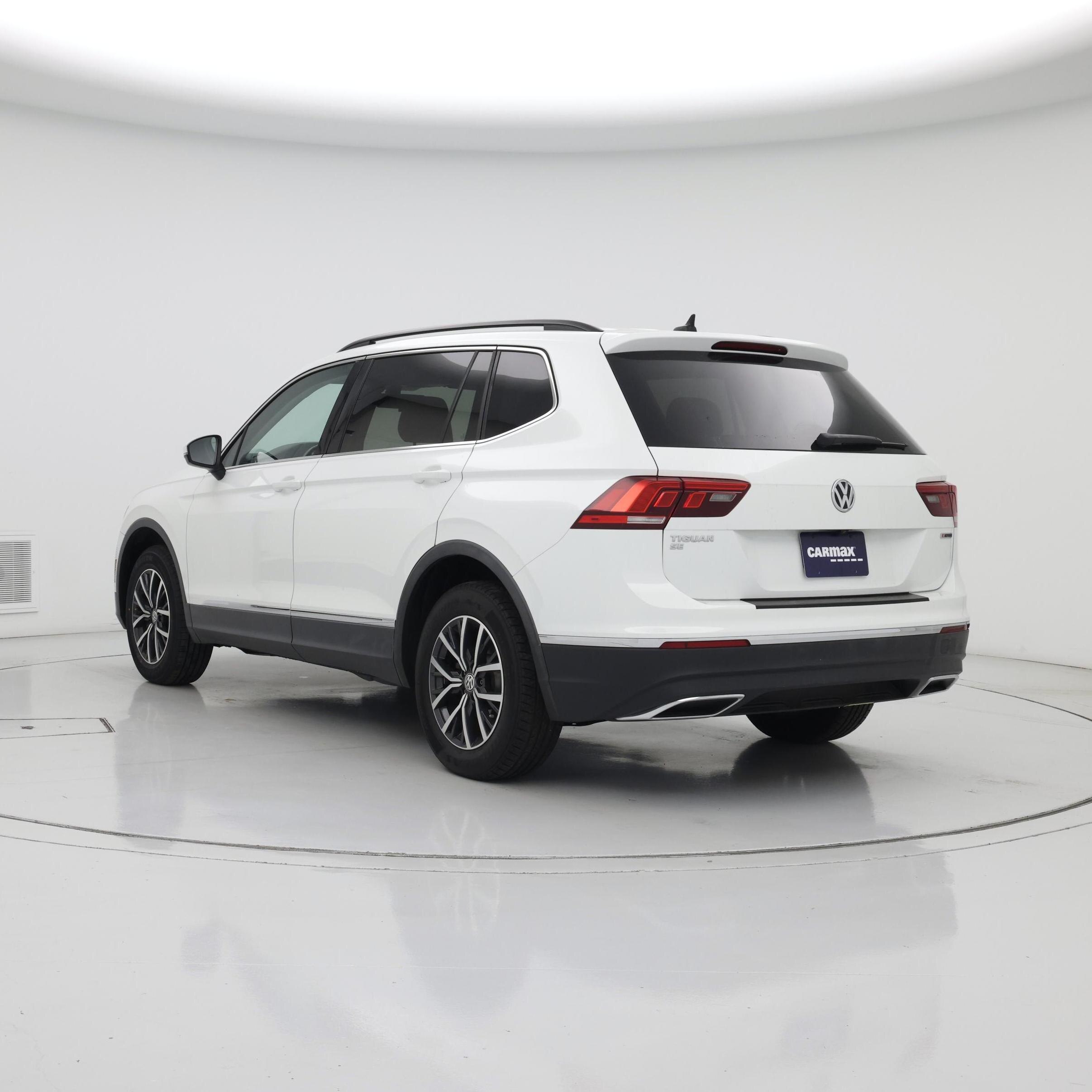 Thumbnail: 2020 Volkswagen Tiguan - 2