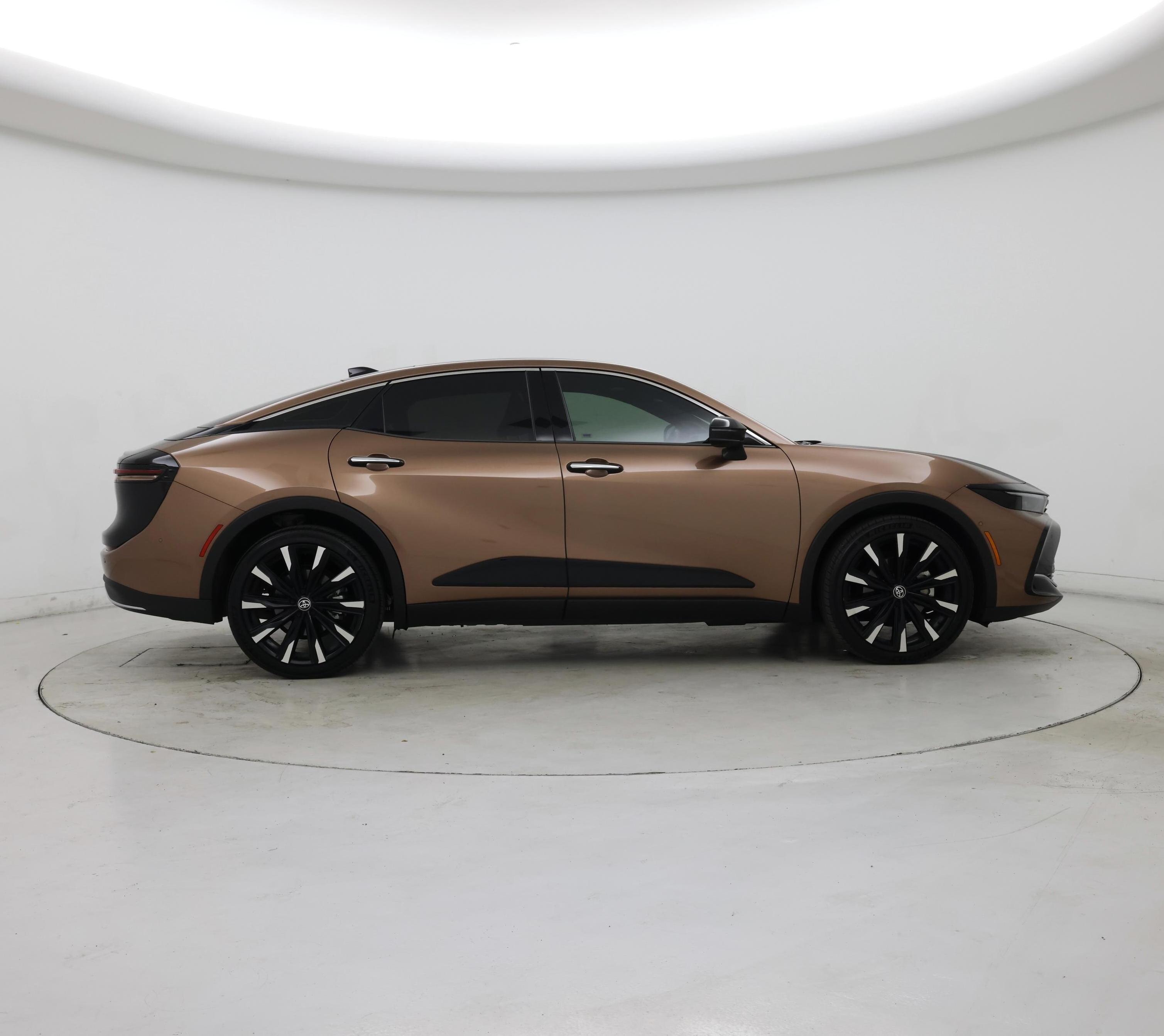 Thumbnail: 2023 Toyota Crown - 7