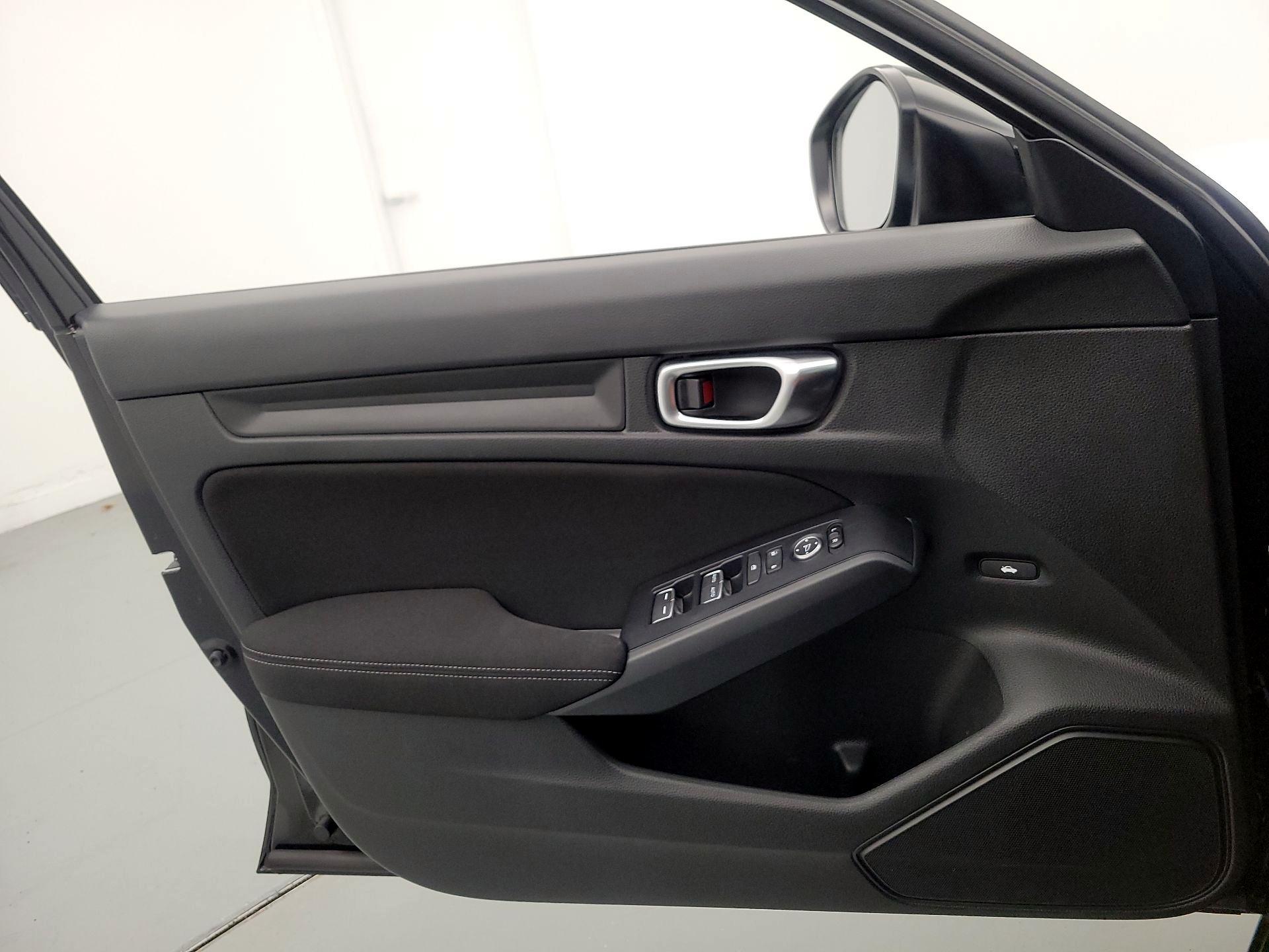 Thumbnail: 2024 Honda Civic - 12