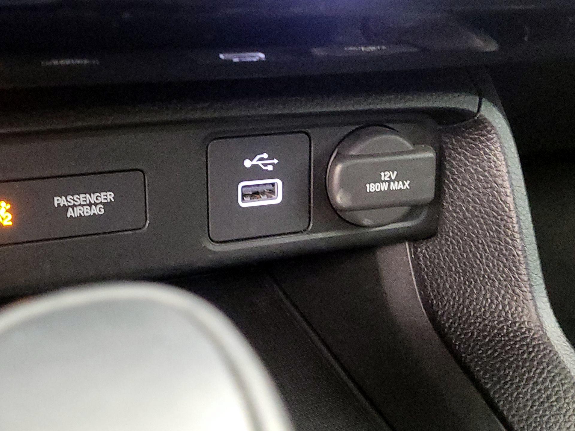 Thumbnail: 2024 Honda Civic - 18