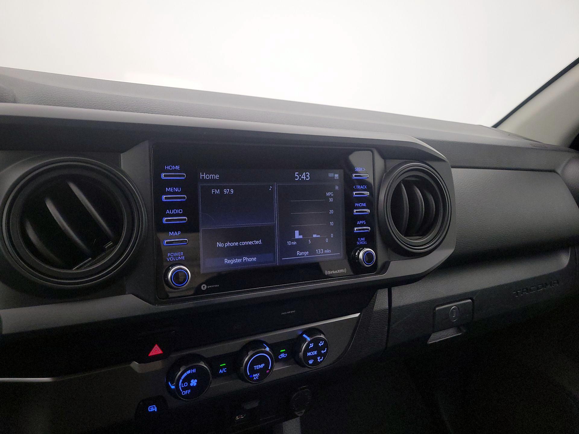 Thumbnail: 2022 Toyota Tacoma - 15