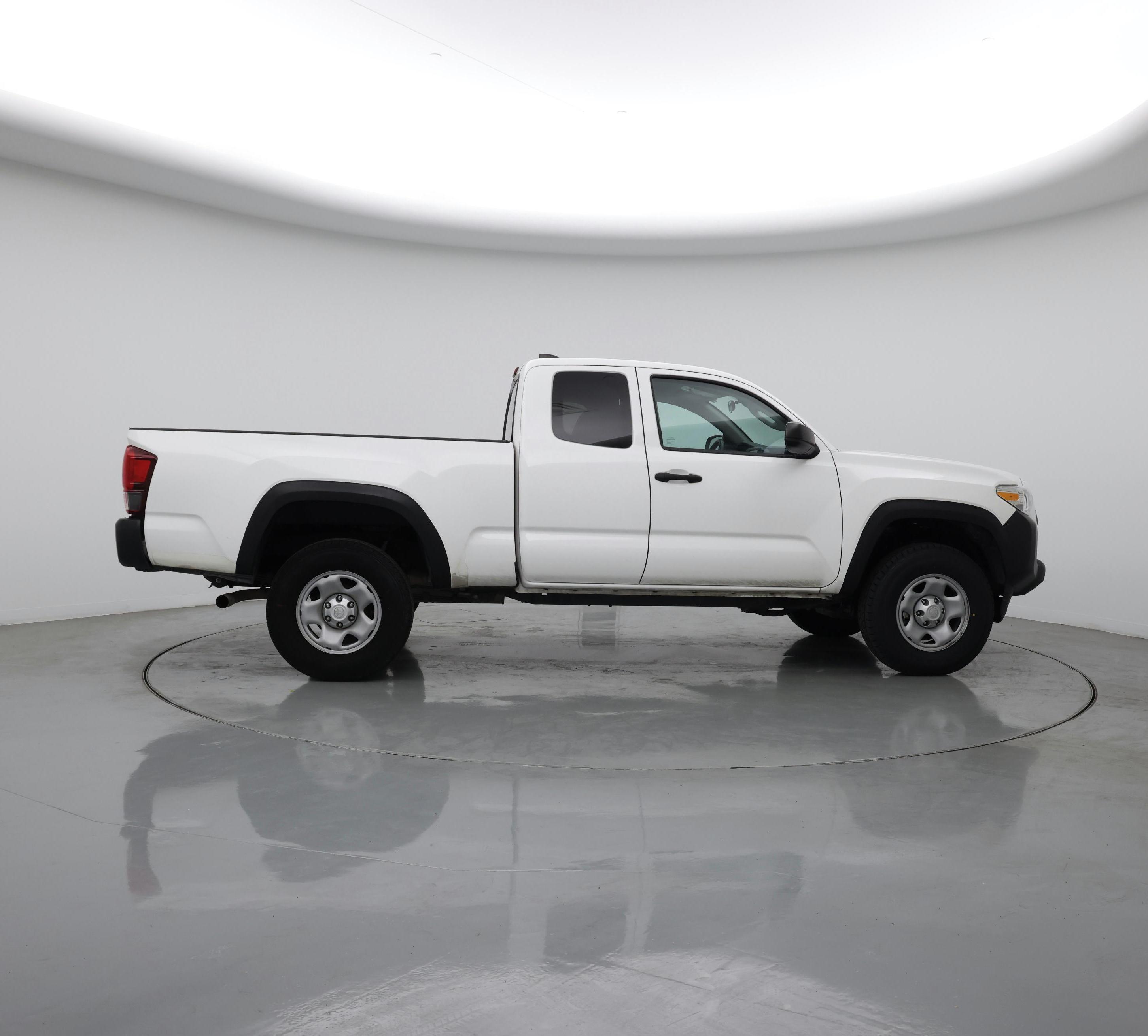 Thumbnail: 2022 Toyota Tacoma - 7