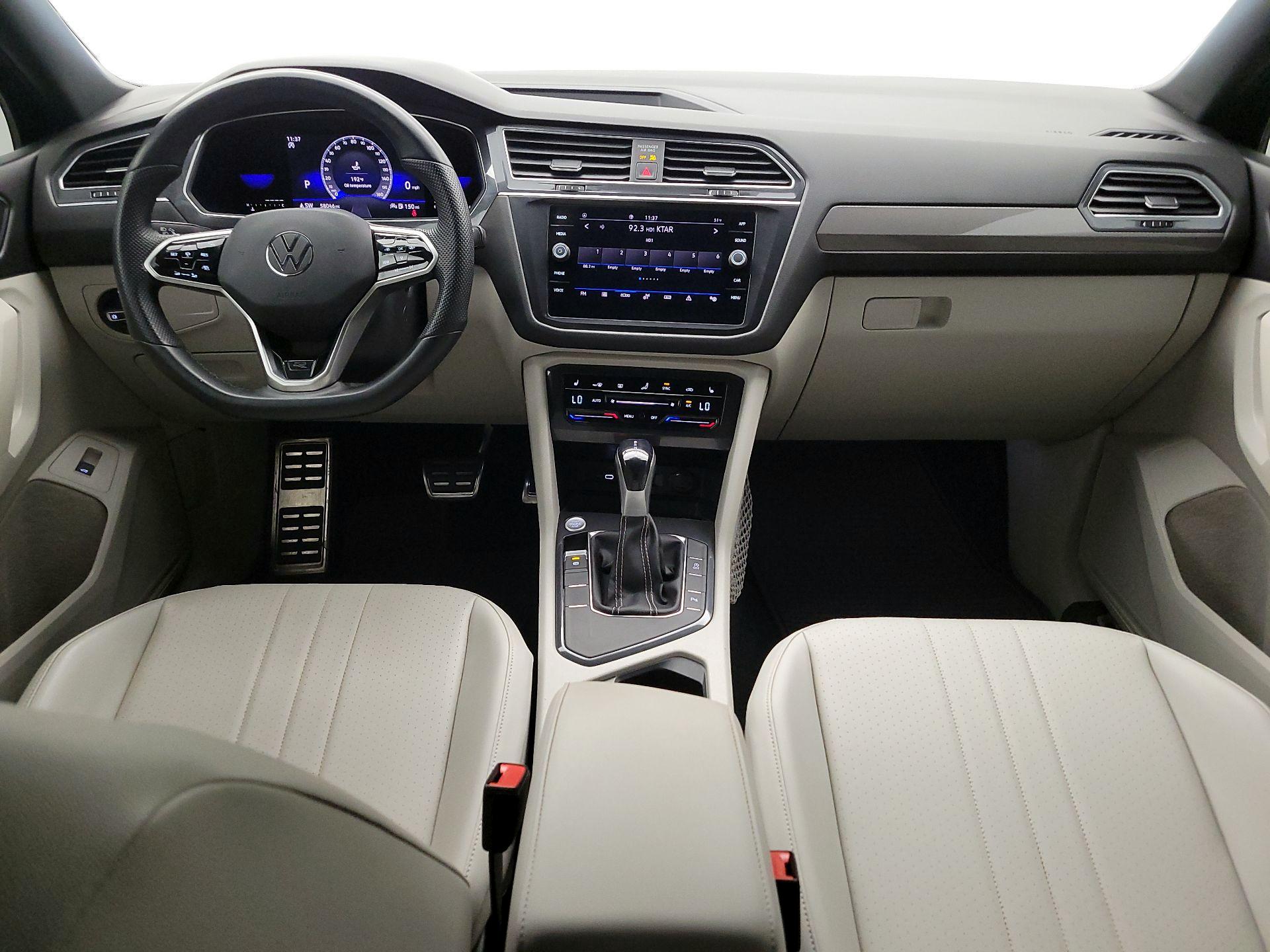 Thumbnail: 2022 Volkswagen Tiguan - 9