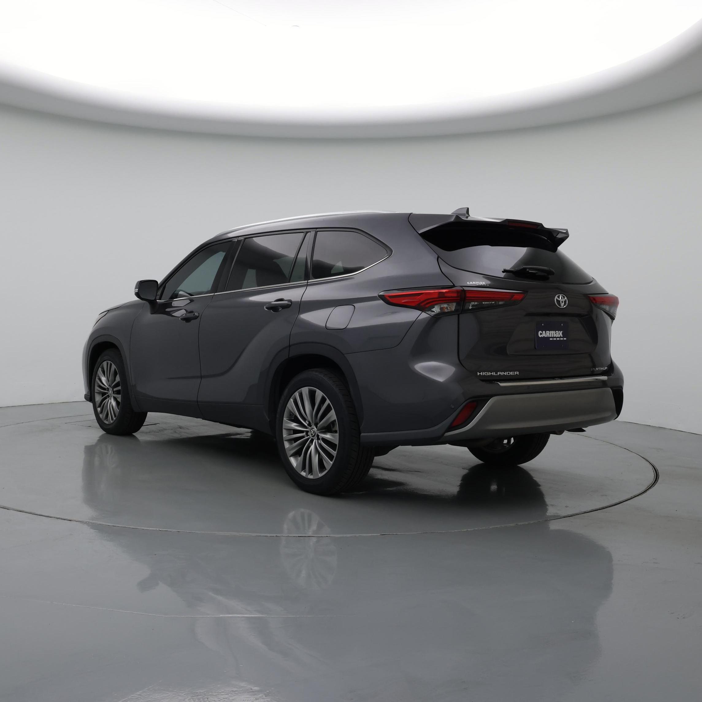 Thumbnail: 2020 Toyota Highlander - 2