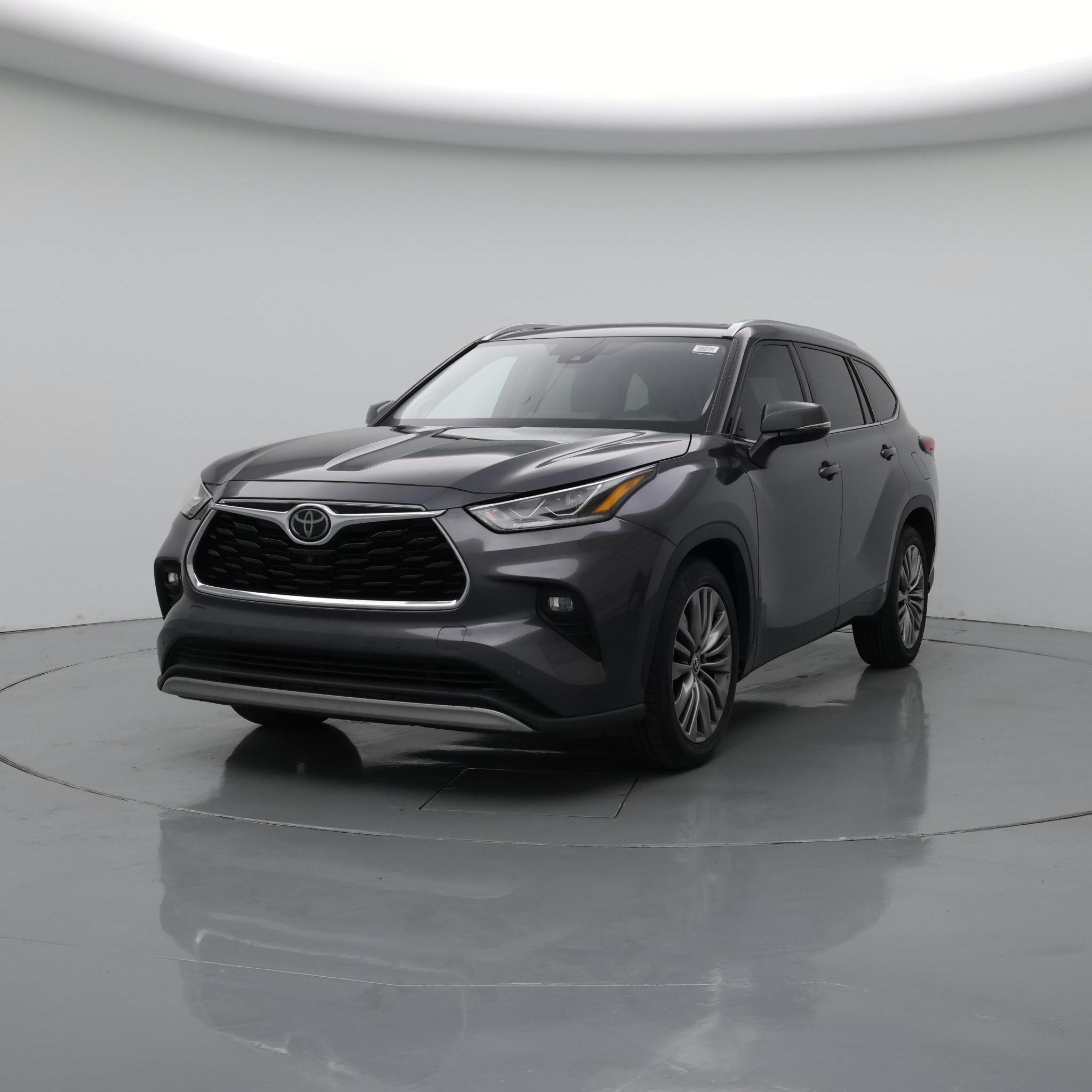Thumbnail: 2020 Toyota Highlander - 4
