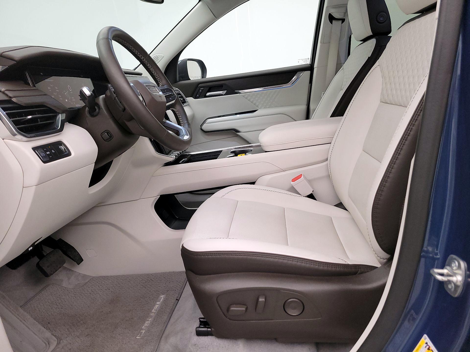 Thumbnail: 2024 GMC Acadia - 11