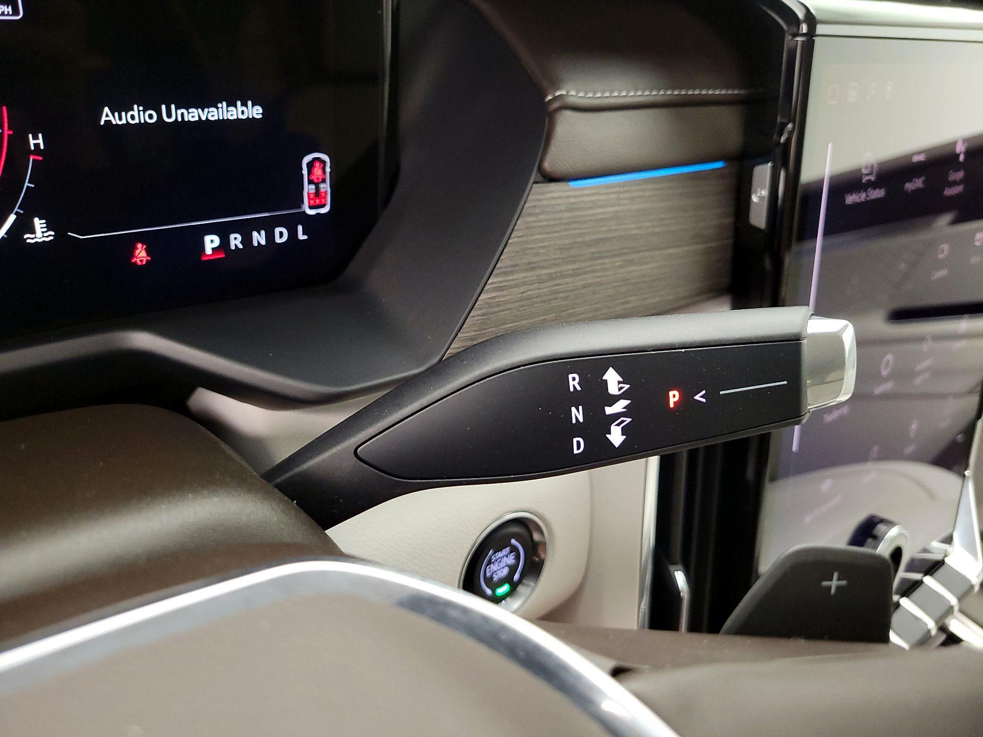 Thumbnail: 2024 GMC Acadia - 17