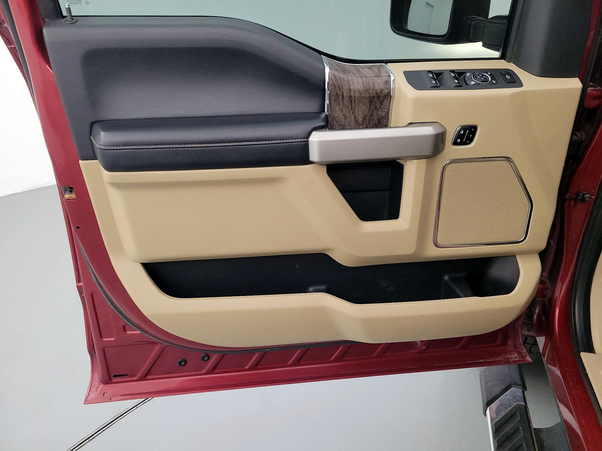 Thumbnail: 2017 Ford F-250 - 12