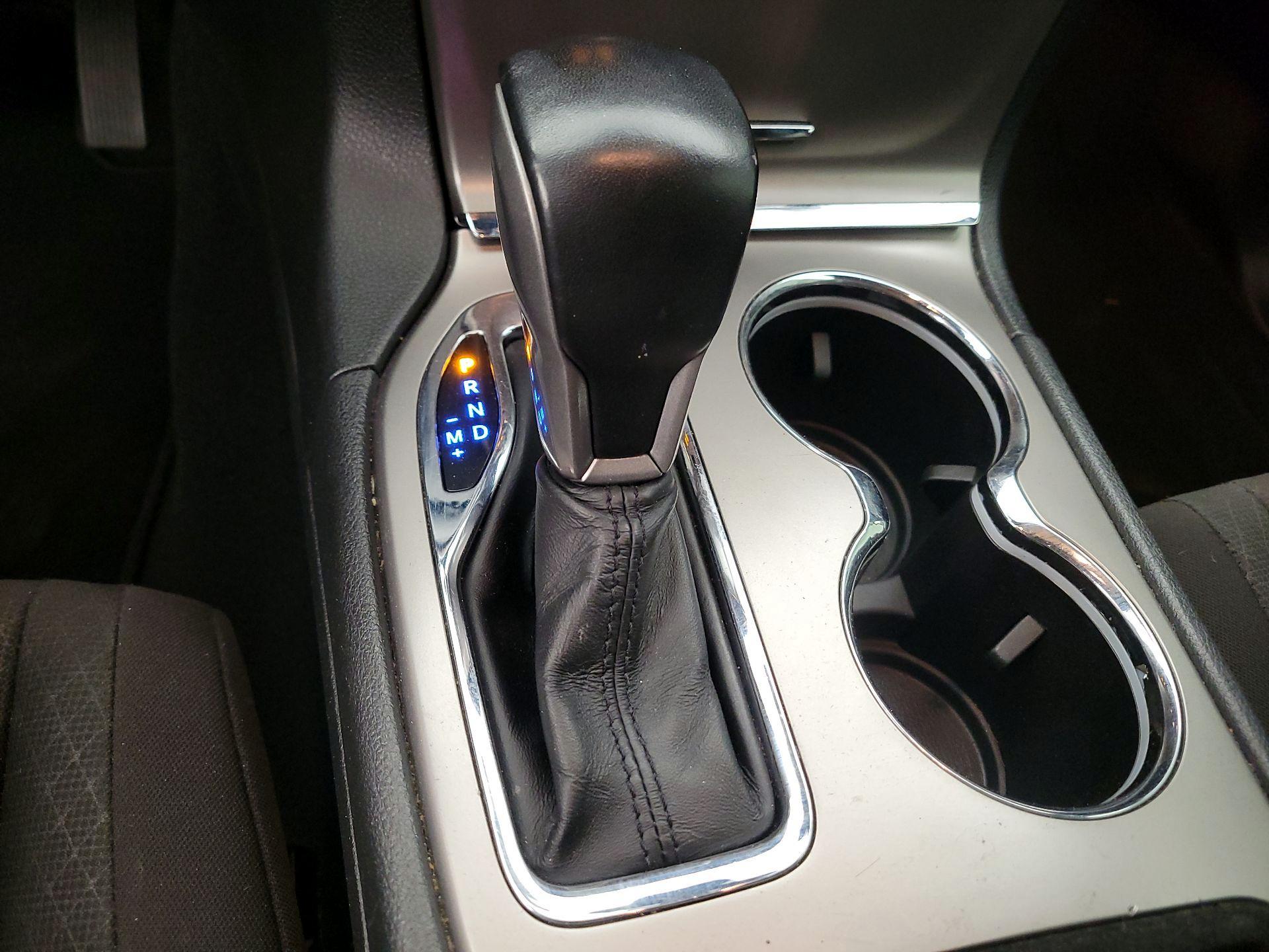 Thumbnail: 2021 Jeep Grand Cherokee - 17