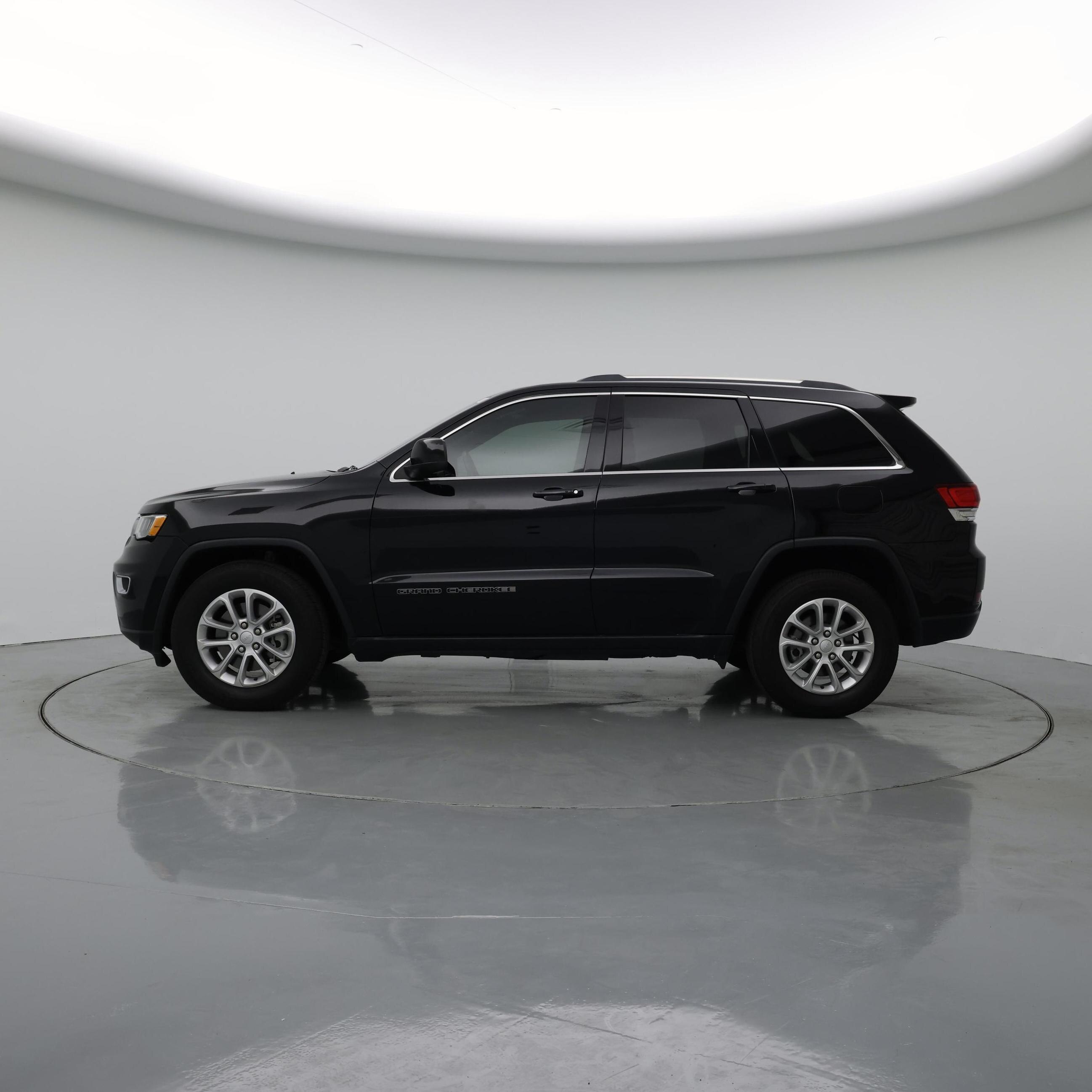 Thumbnail: 2021 Jeep Grand Cherokee - 3