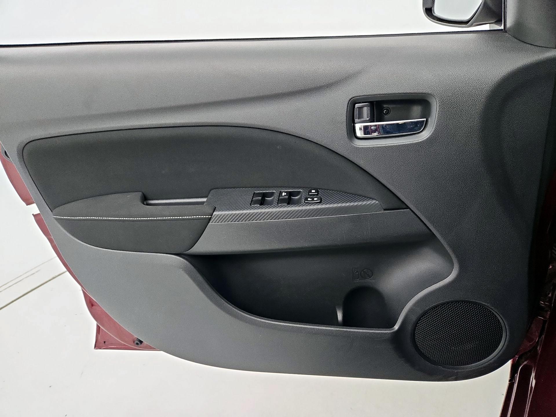 Thumbnail: 2024 Mitsubishi Mirage - 12