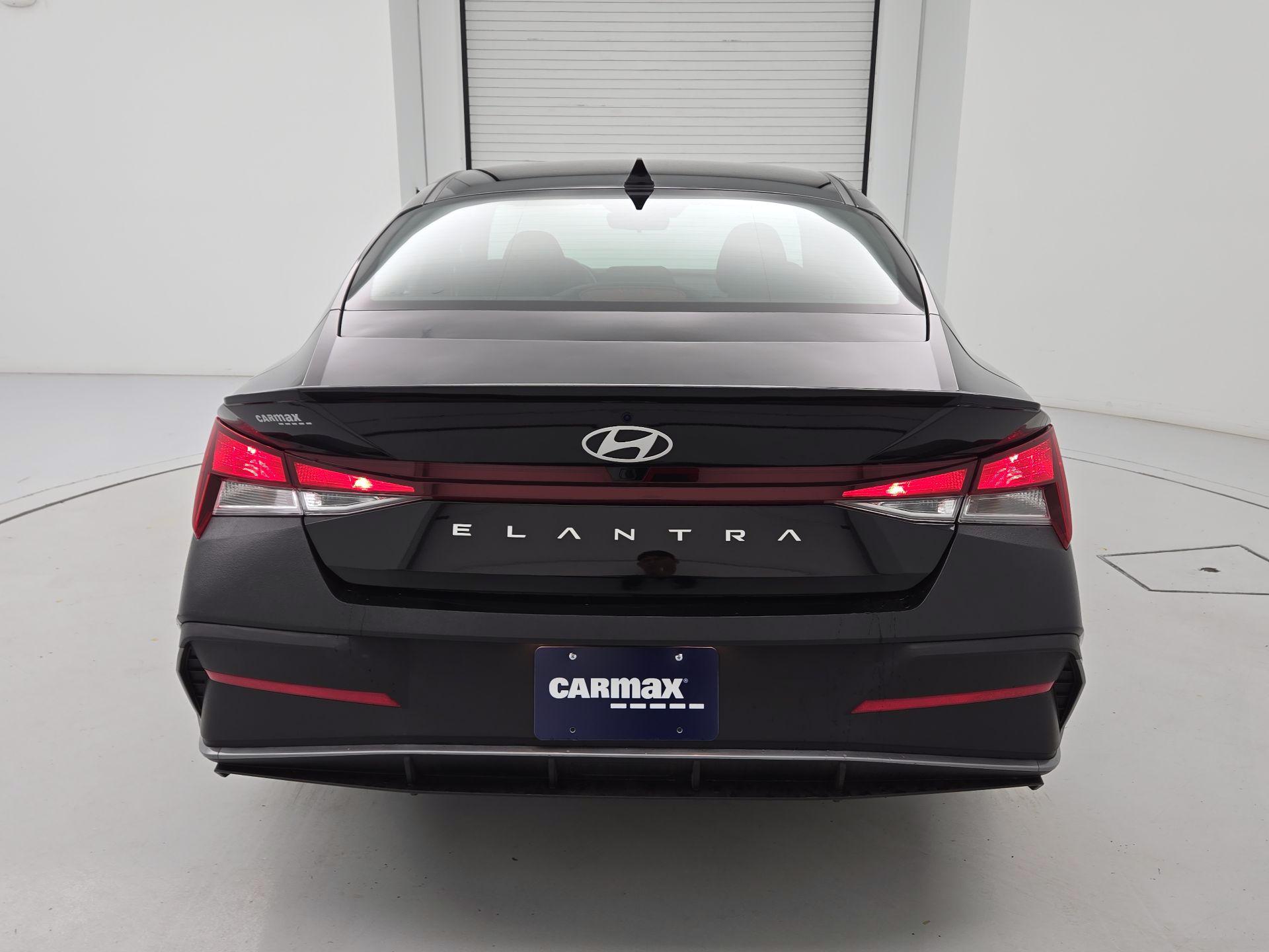 Thumbnail: 2025 Hyundai Elantra - 6