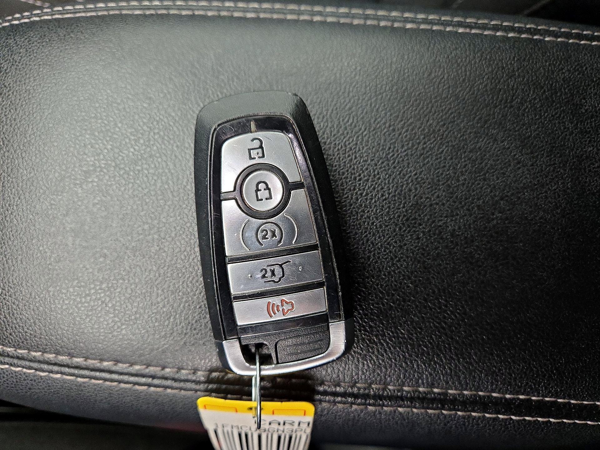 Thumbnail: 2023 Ford Escape - 20