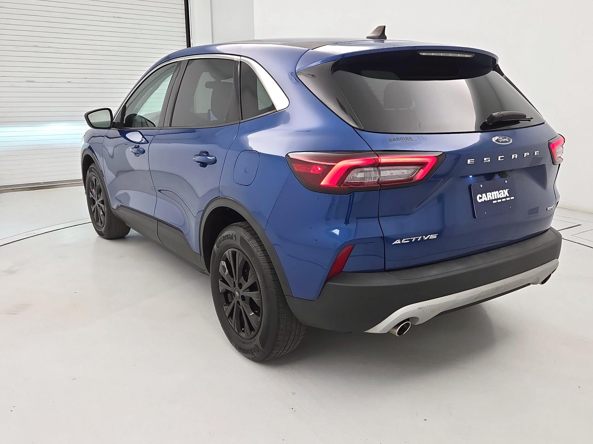 Thumbnail: 2023 Ford Escape - 7