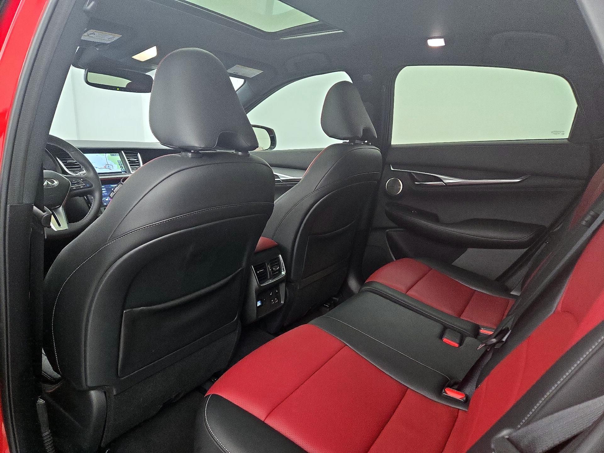 Thumbnail: 2023 INFINITI QX55 - 19