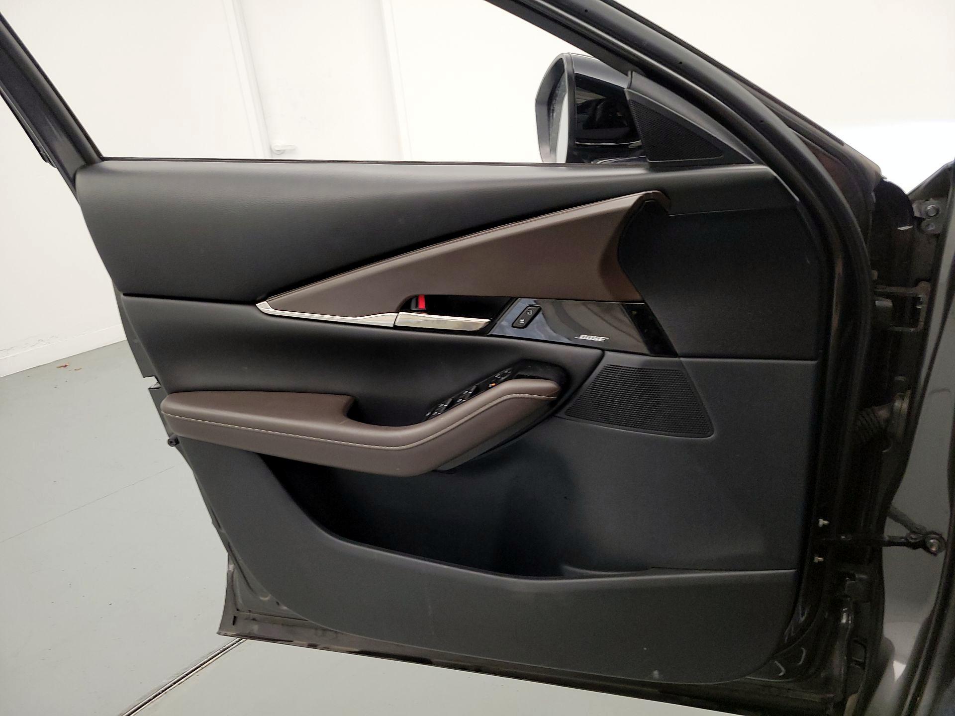 Thumbnail: 2023 Mazda CX-30 - 12