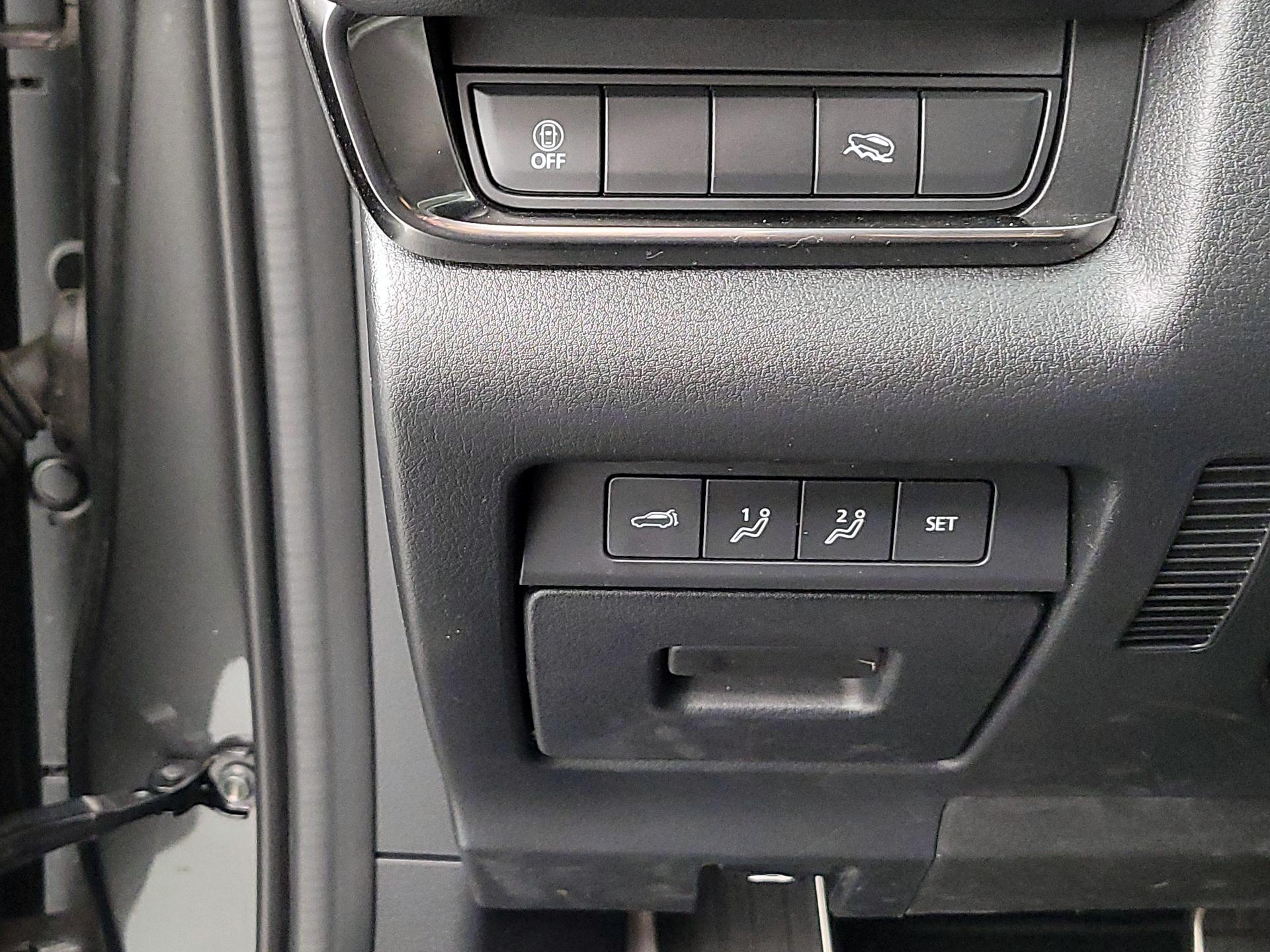 Thumbnail: 2023 Mazda CX-30 - 13