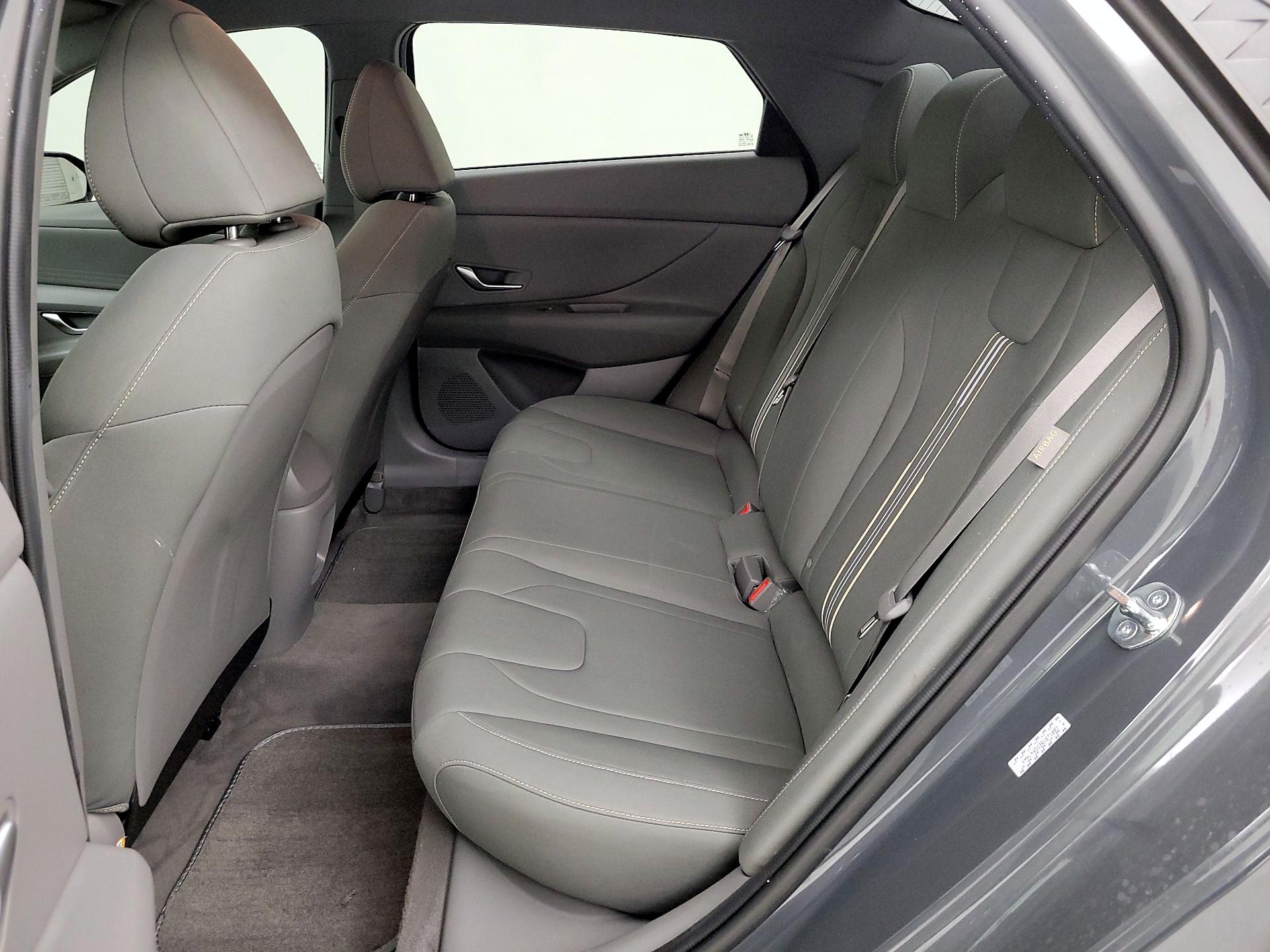 Thumbnail: 2024 Hyundai Elantra - 20