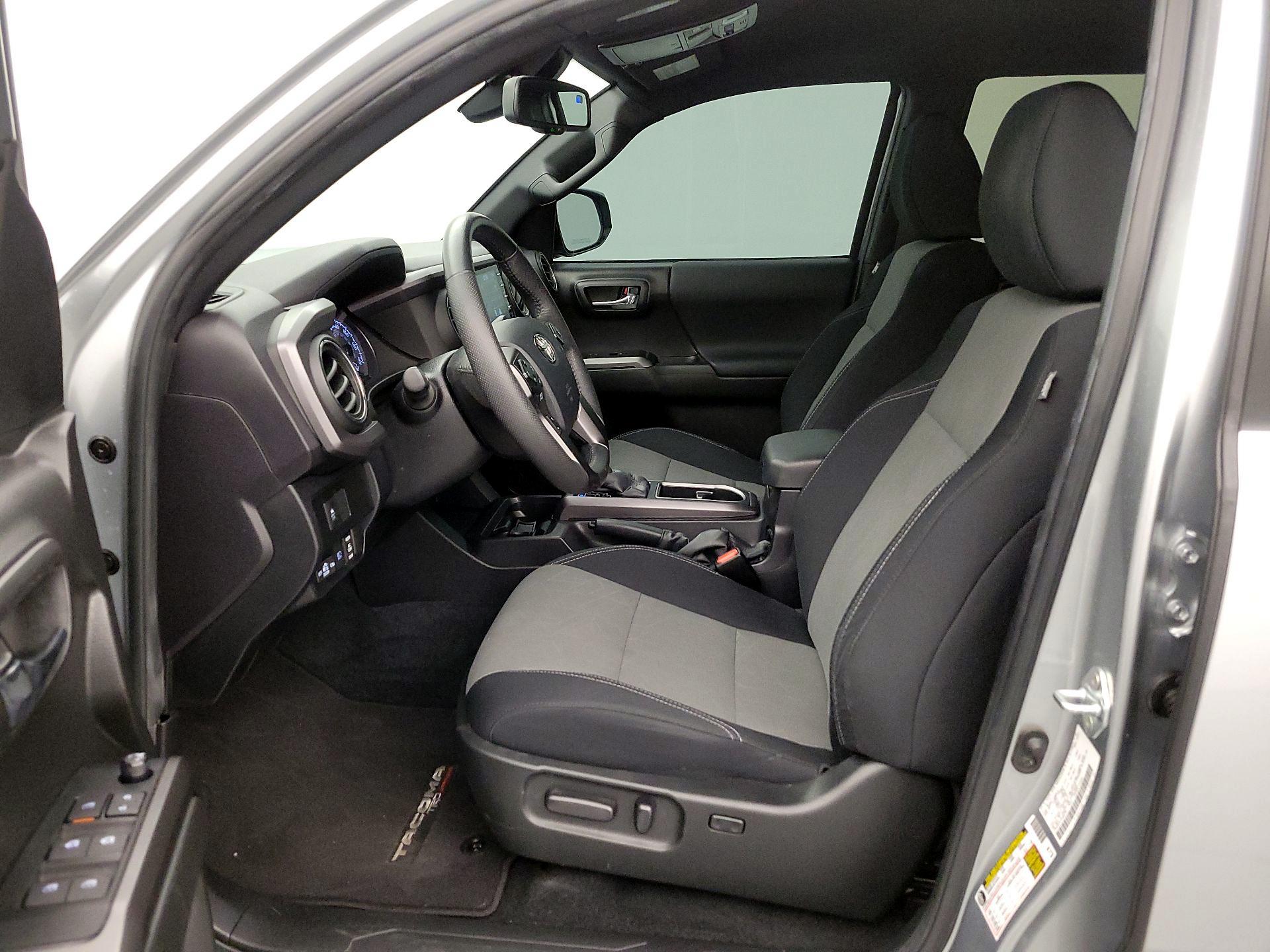 Thumbnail: 2023 Toyota Tacoma - 11